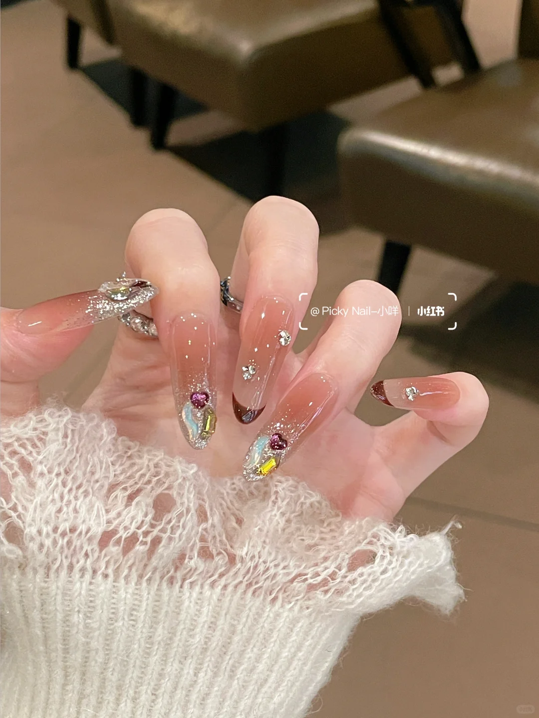 很有朱珠的感觉谁懂～风情肆意的女人味美甲