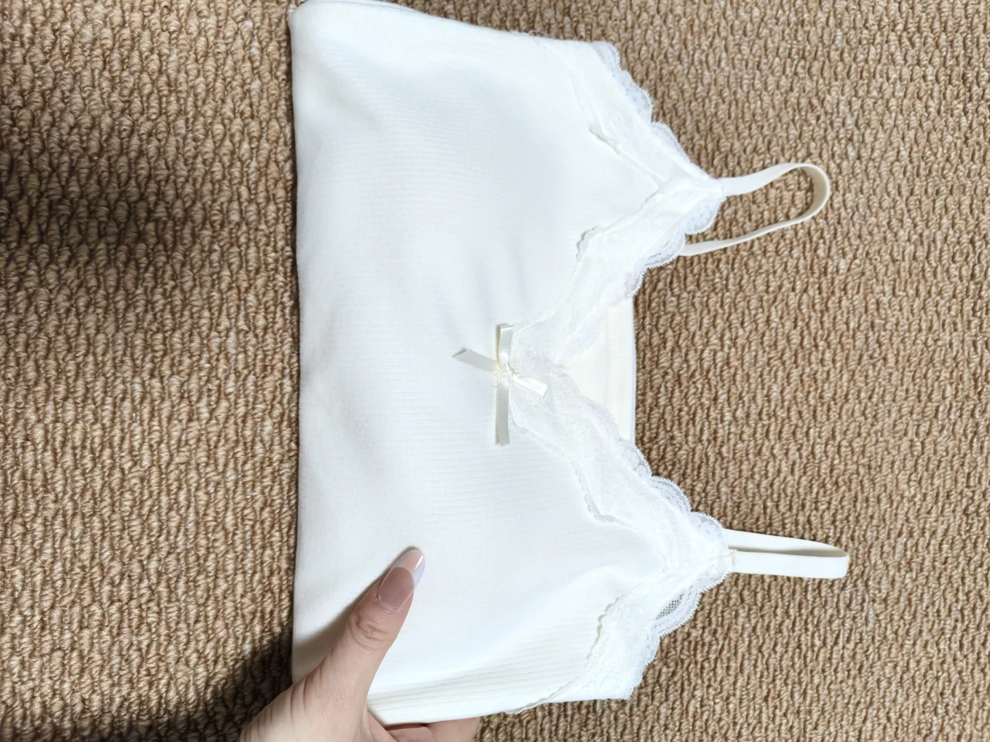 是谁还没有一件好看的保暖吊带呀？