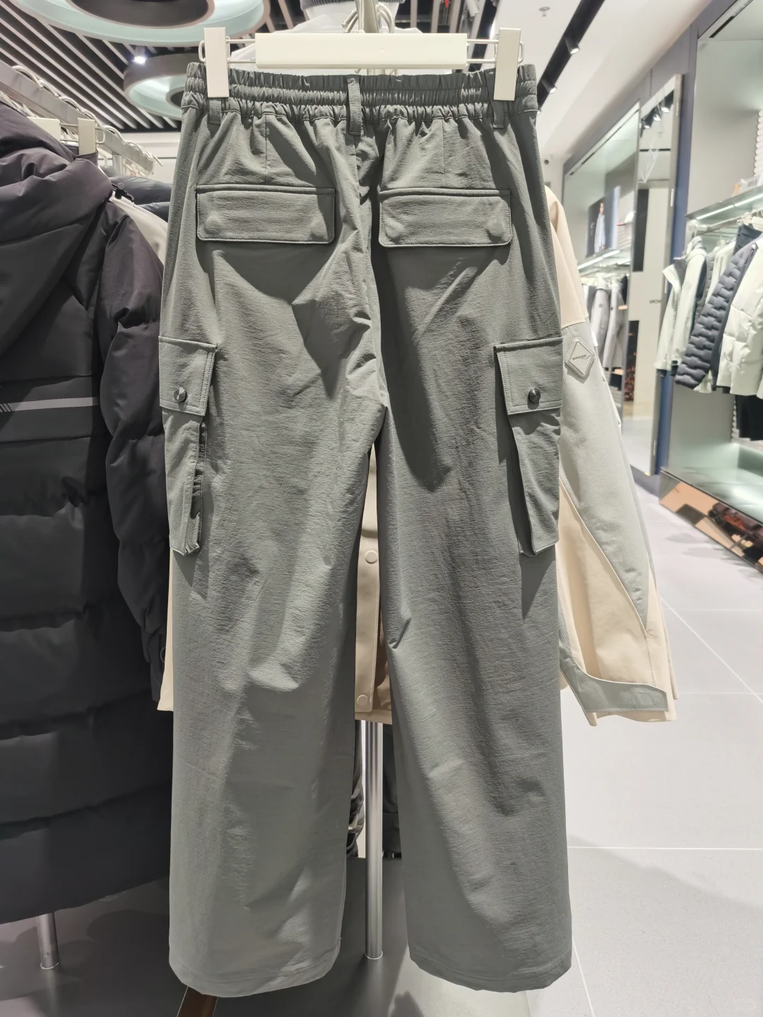 索康尼女款今日搭配