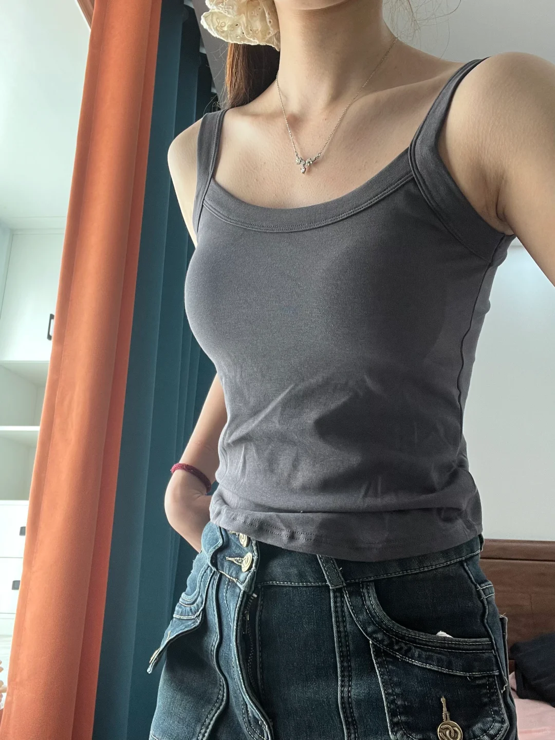 随手买的10r💰+吊带 都给我去买！