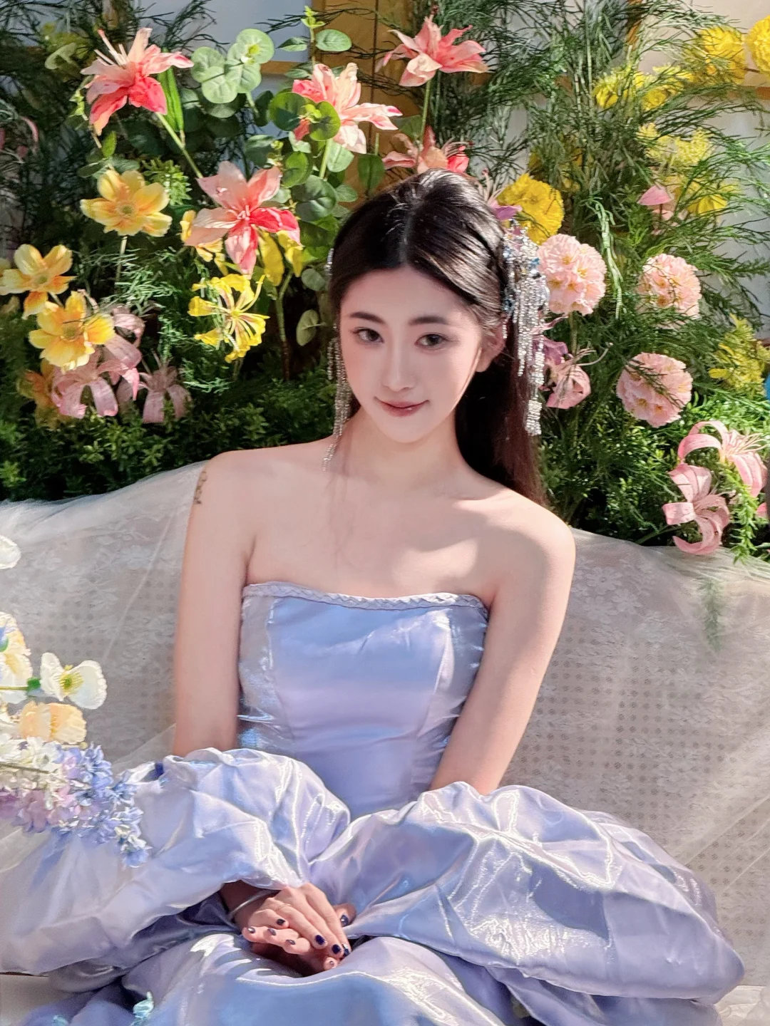 04年女大兼职模特｜礼服篇