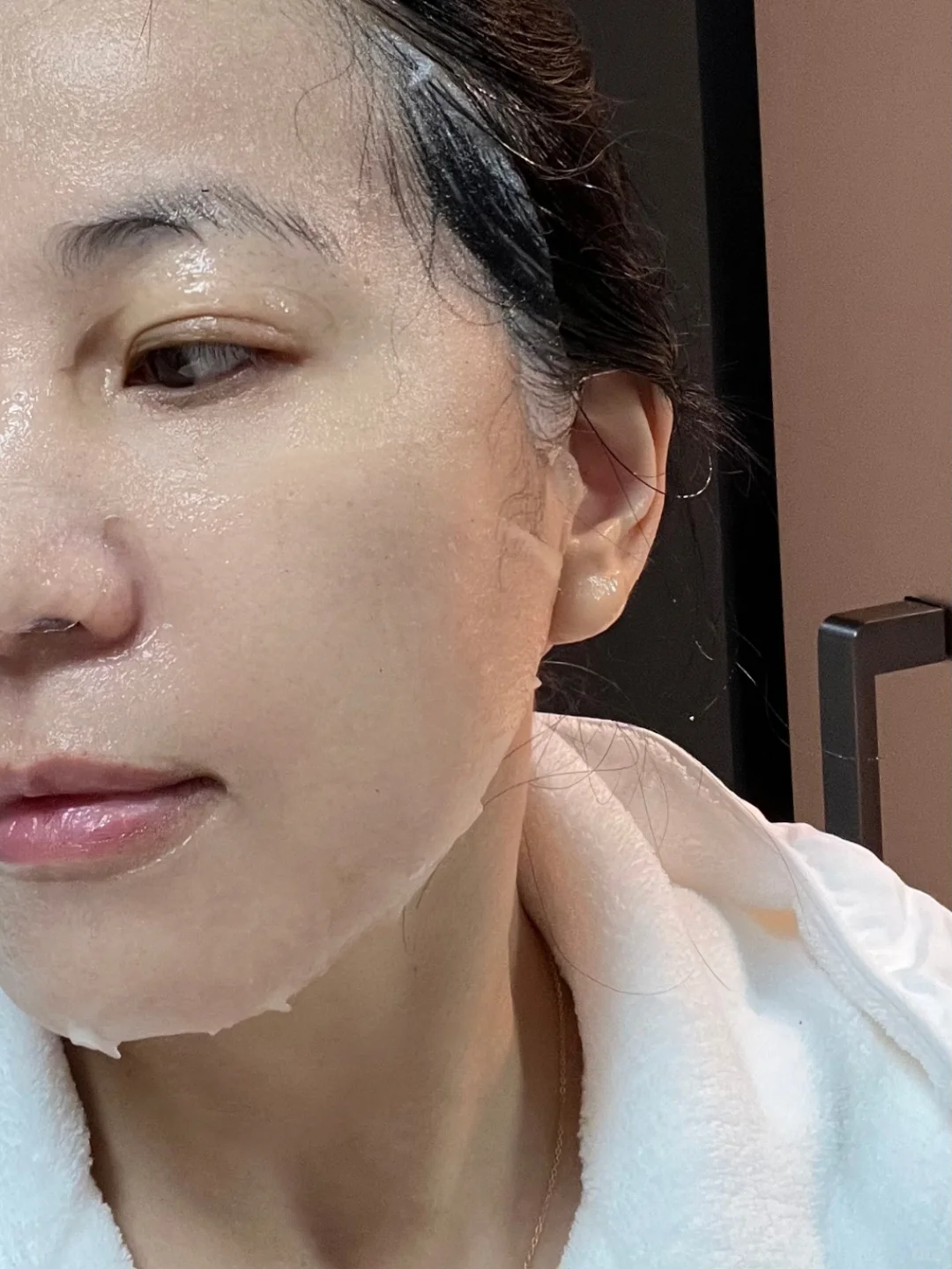 听话！敷面膜会变美的