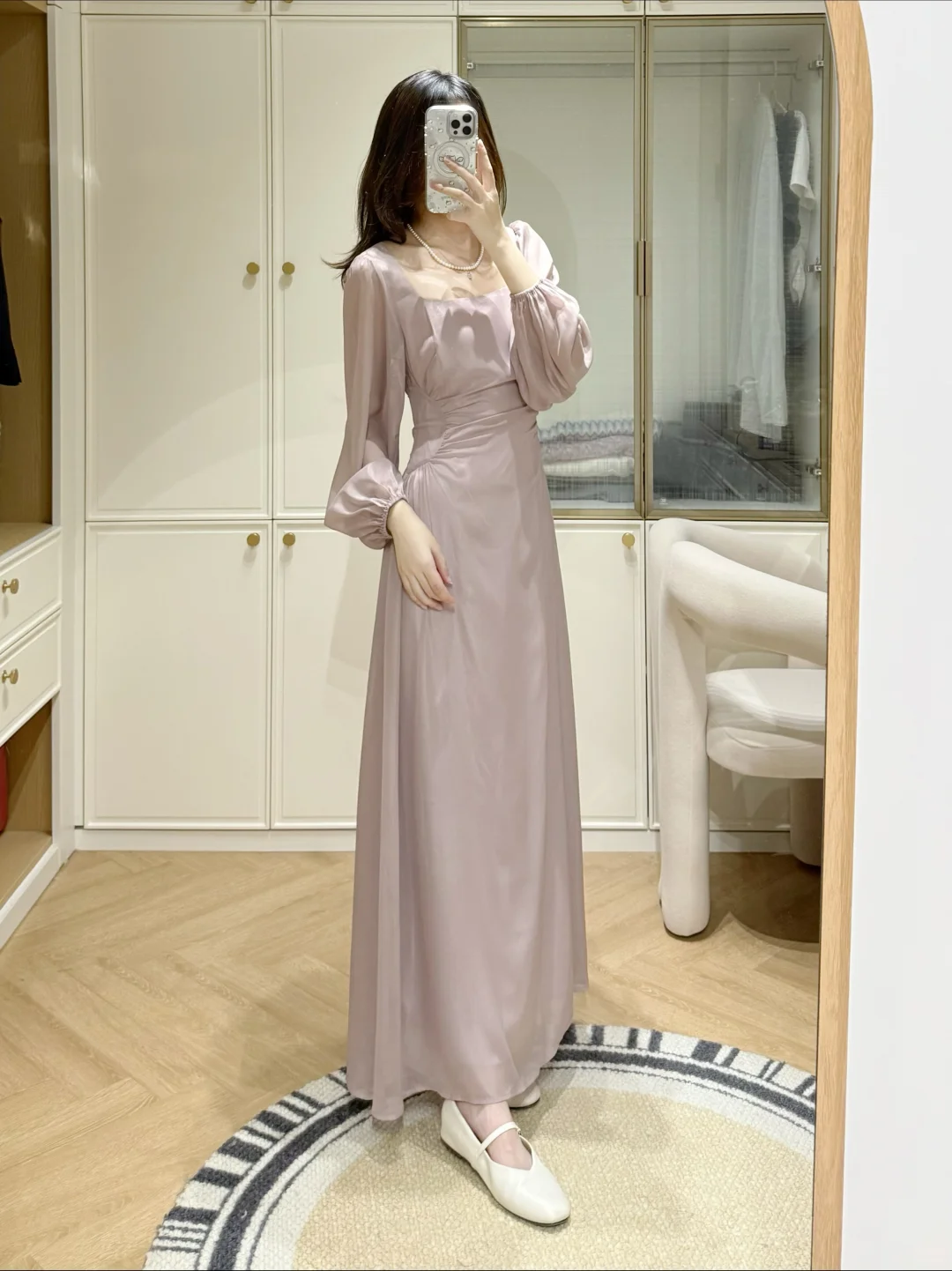 只有强者才配进入我的衣橱（秋冬美女感长裙）