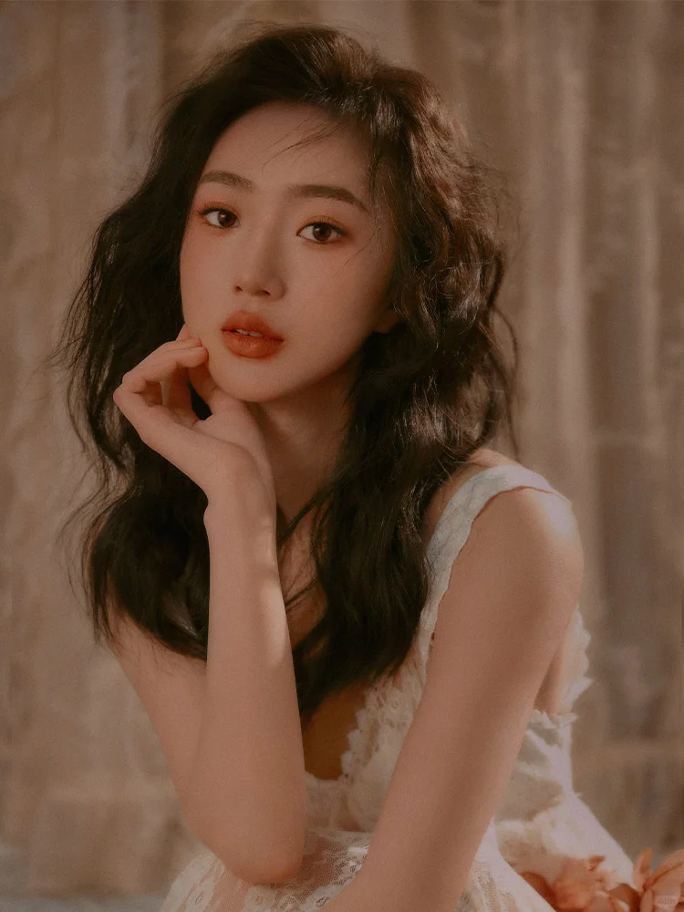 揉进骨子里的法式浪漫轻私房♥少女写真