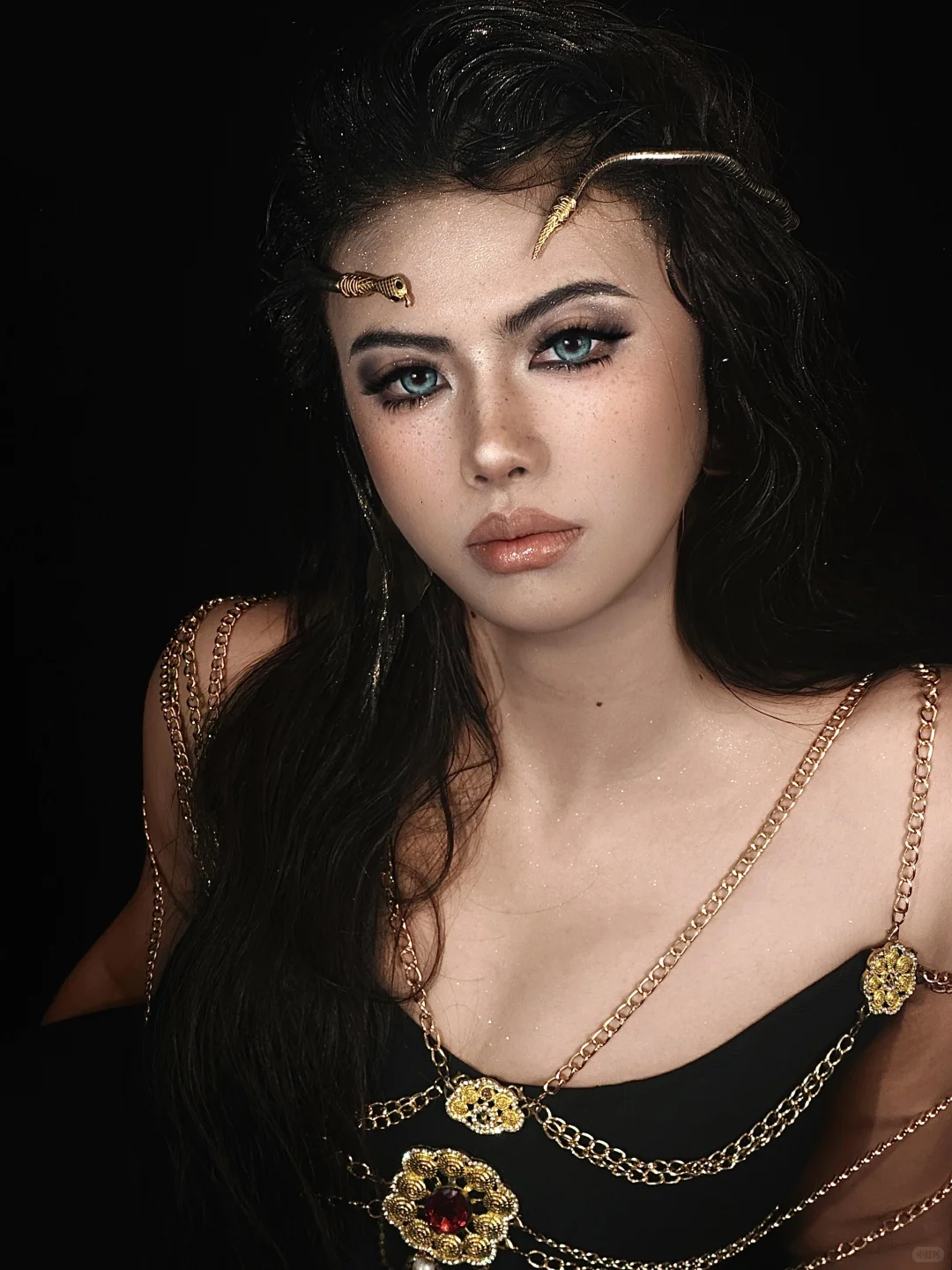 方圆脸一定要尝试的轻欧美亚裔妆造🪞