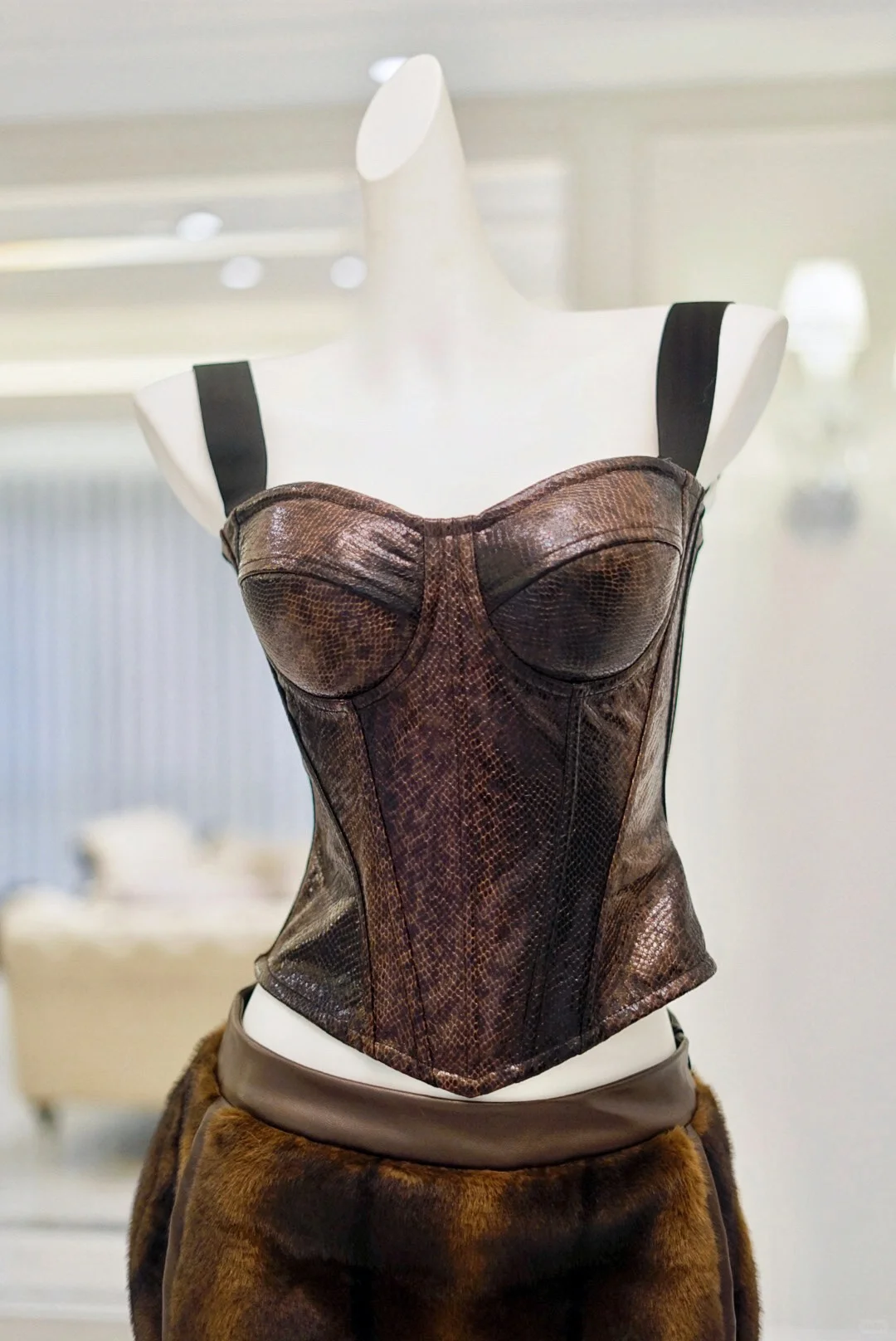 蛇纹胸衣=性感作弊神器🤎腰臀比封神