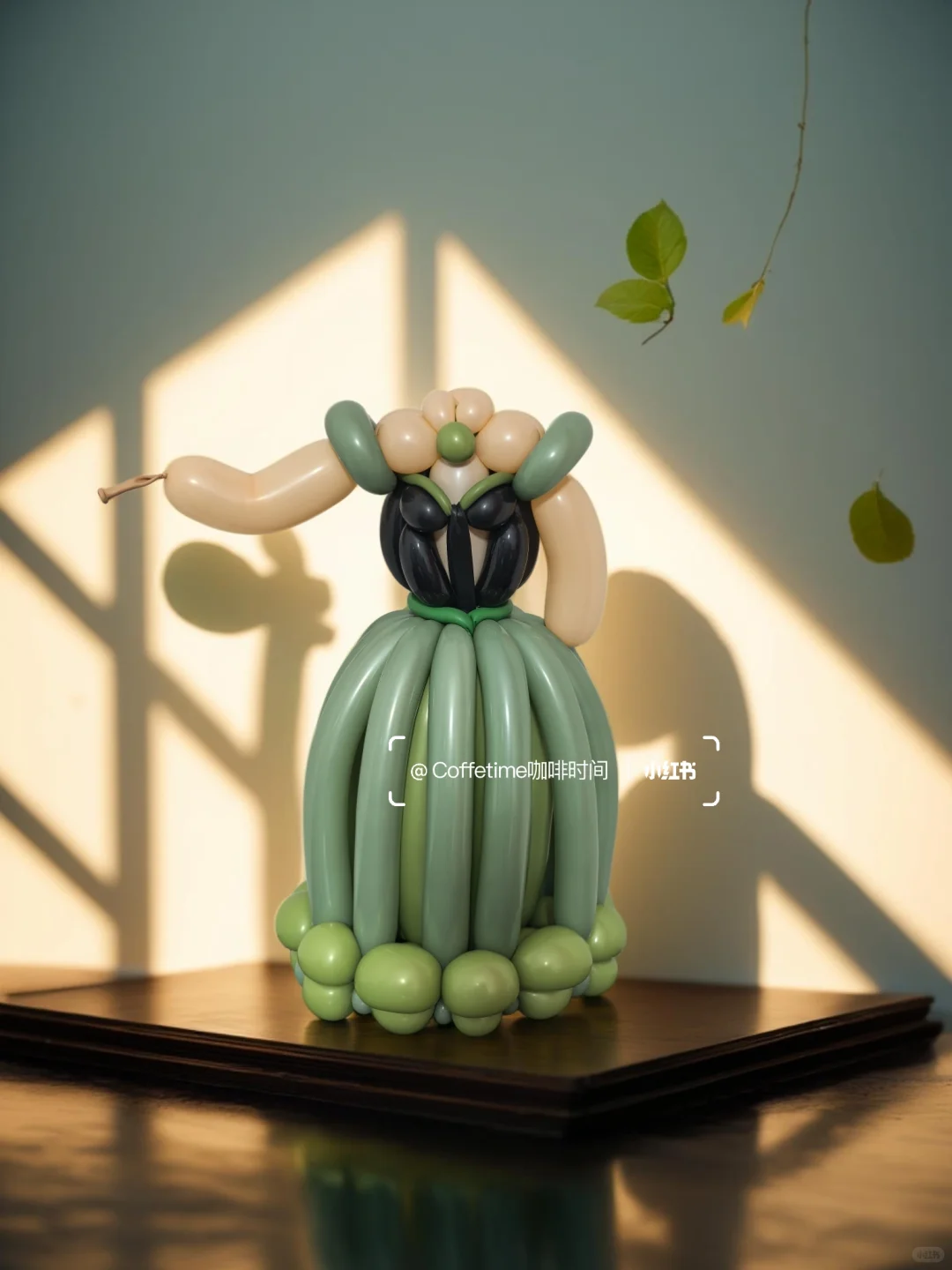 光与影下的气球公主裙