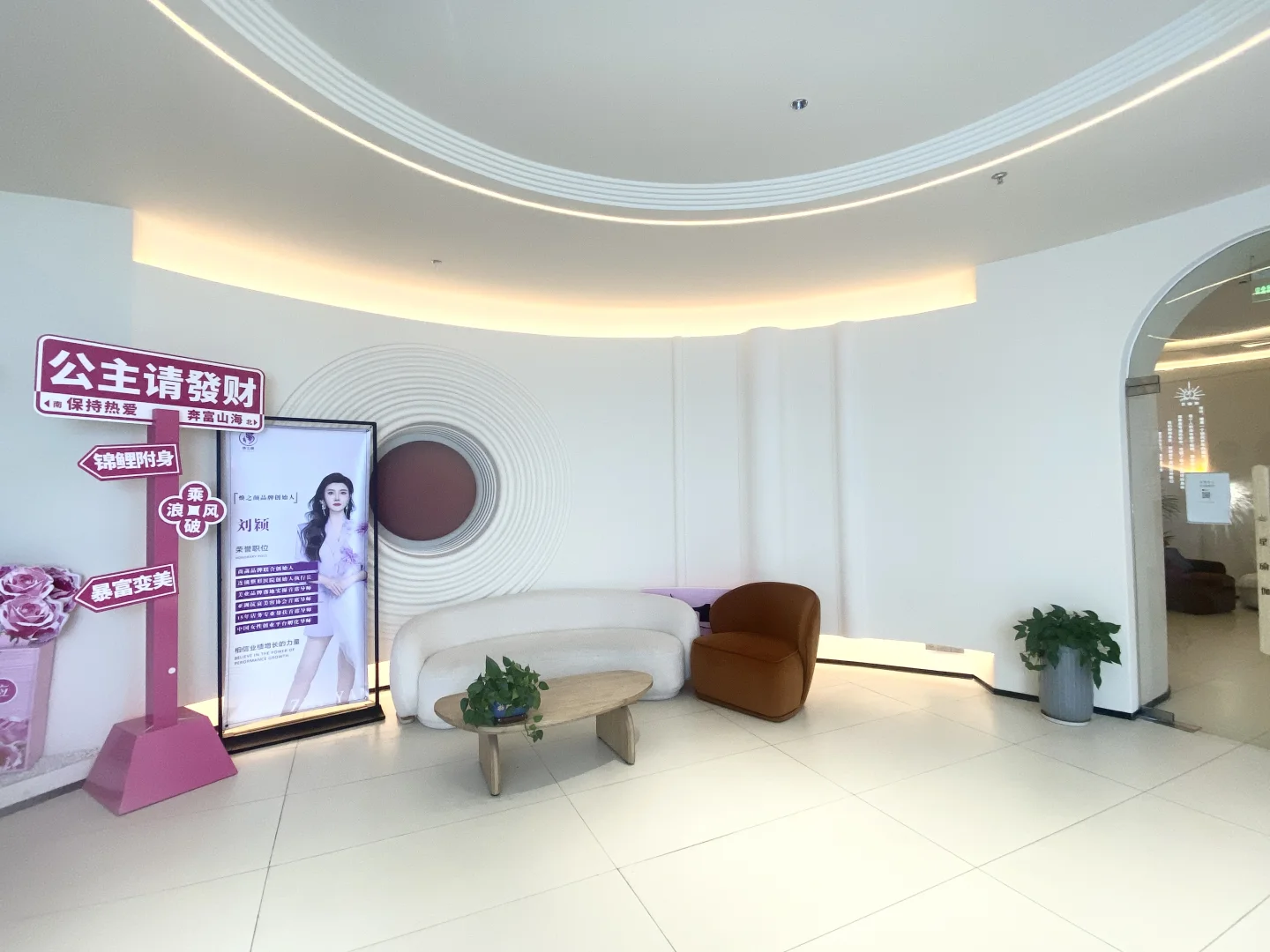 无锡面部水肿自救！5步流程，2周脸小一圈