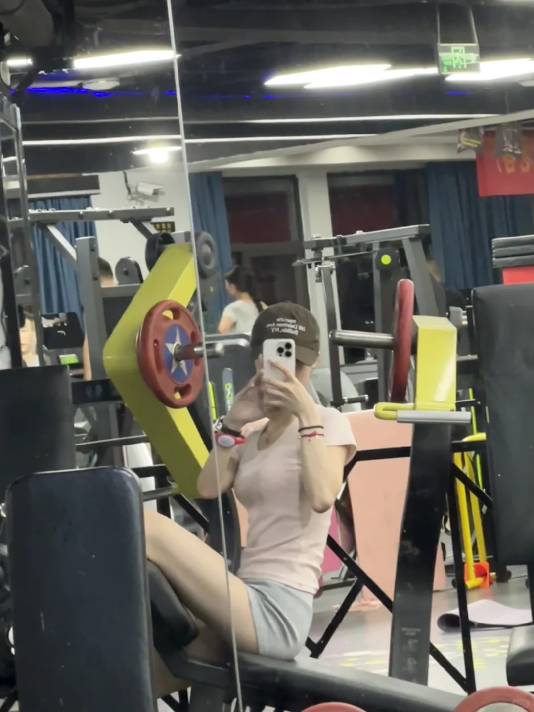 每天去健身房一定要做的就是打卡！