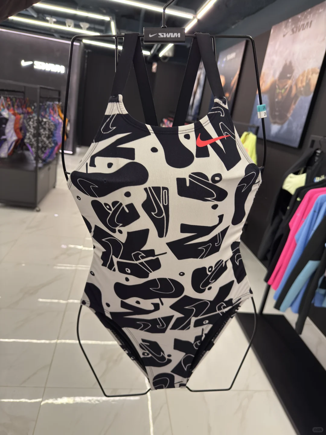 可爱性感小俏皮｜耐克泳衣