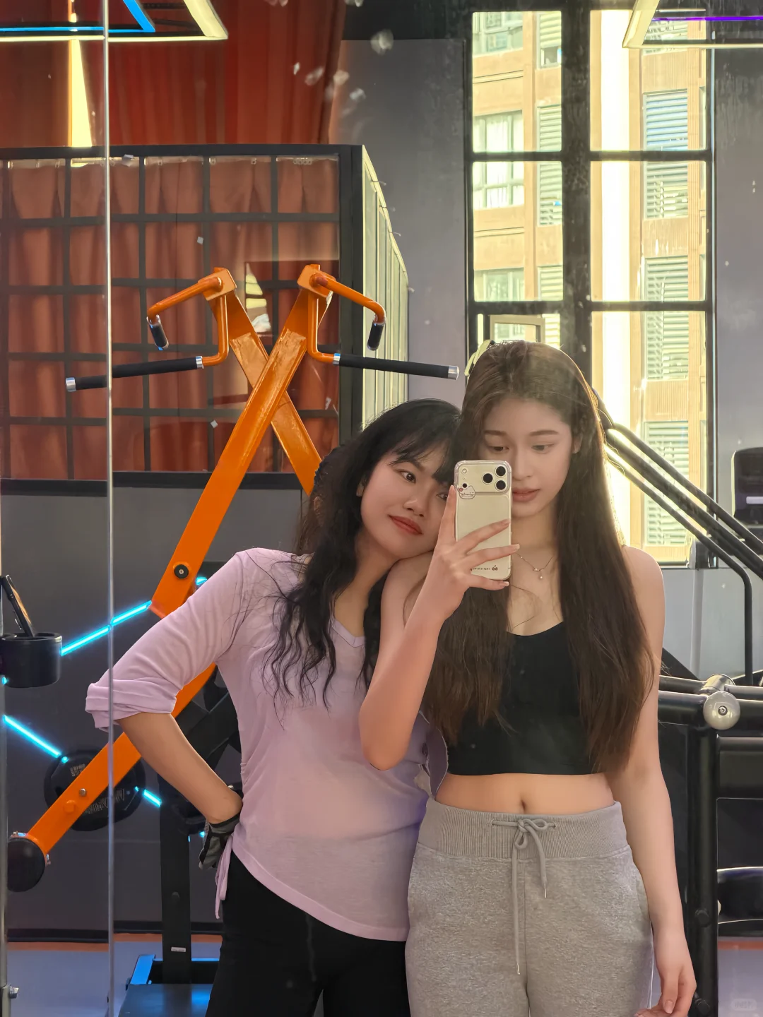 涵江女私教的对镜拍