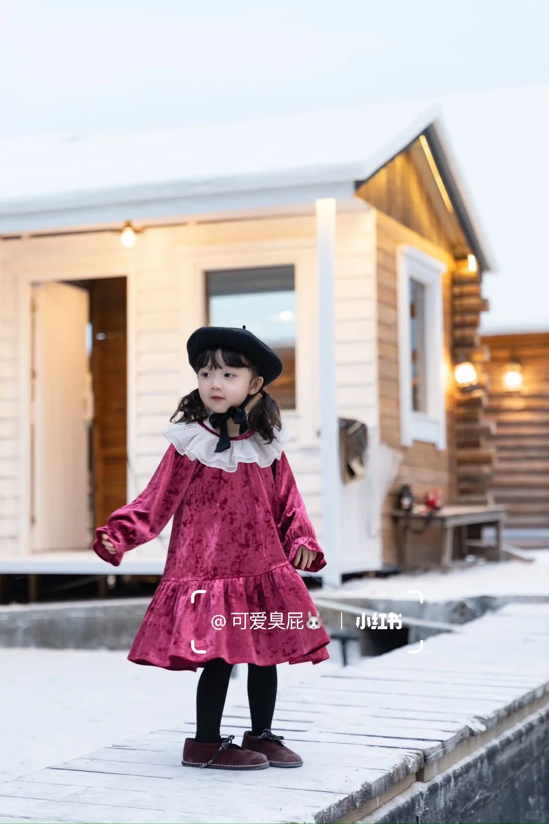 抢到了小裙子，太好看了叭～