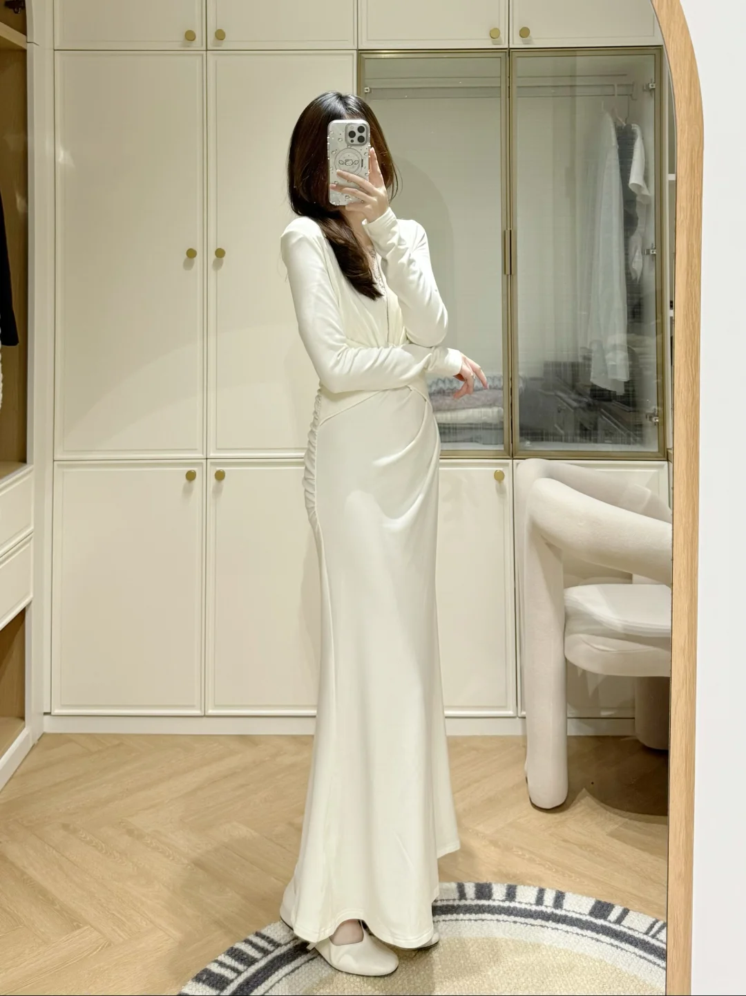 只有强者才配进入我的衣橱（秋冬美女感长裙）