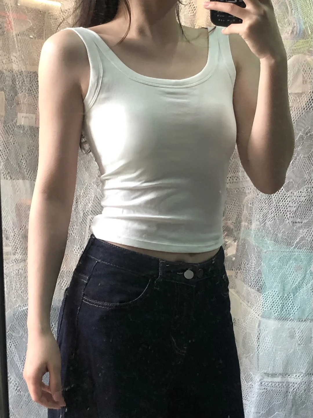 H身材终于买到不透的白色背心啦😭😭