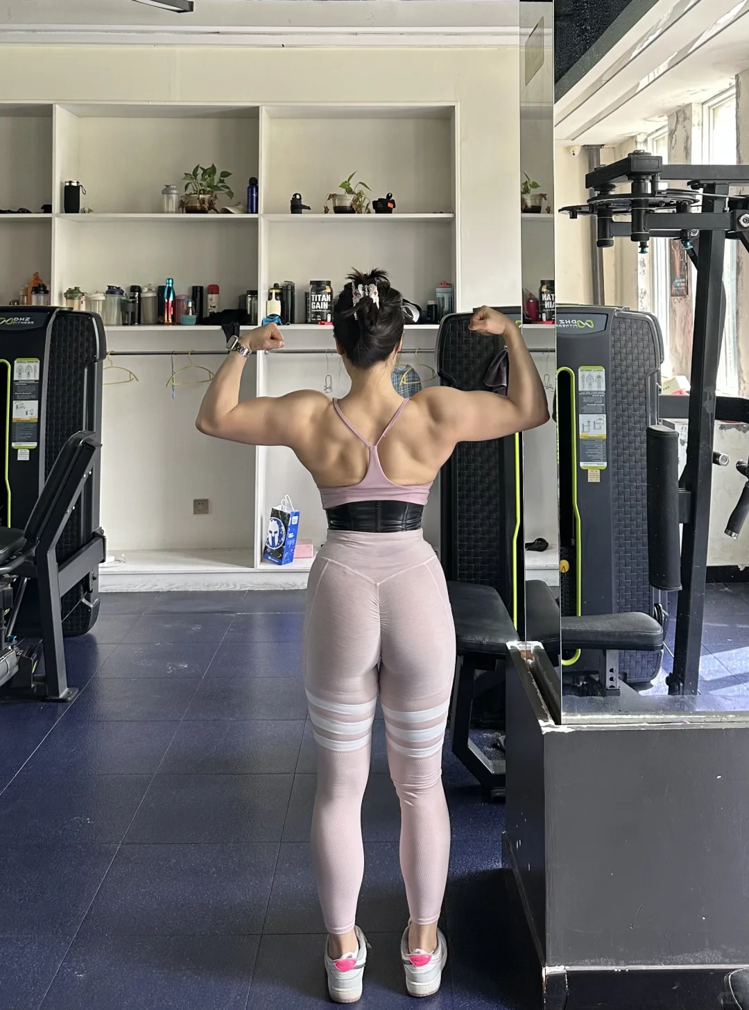 我真的很喜欢我的肌肉形态