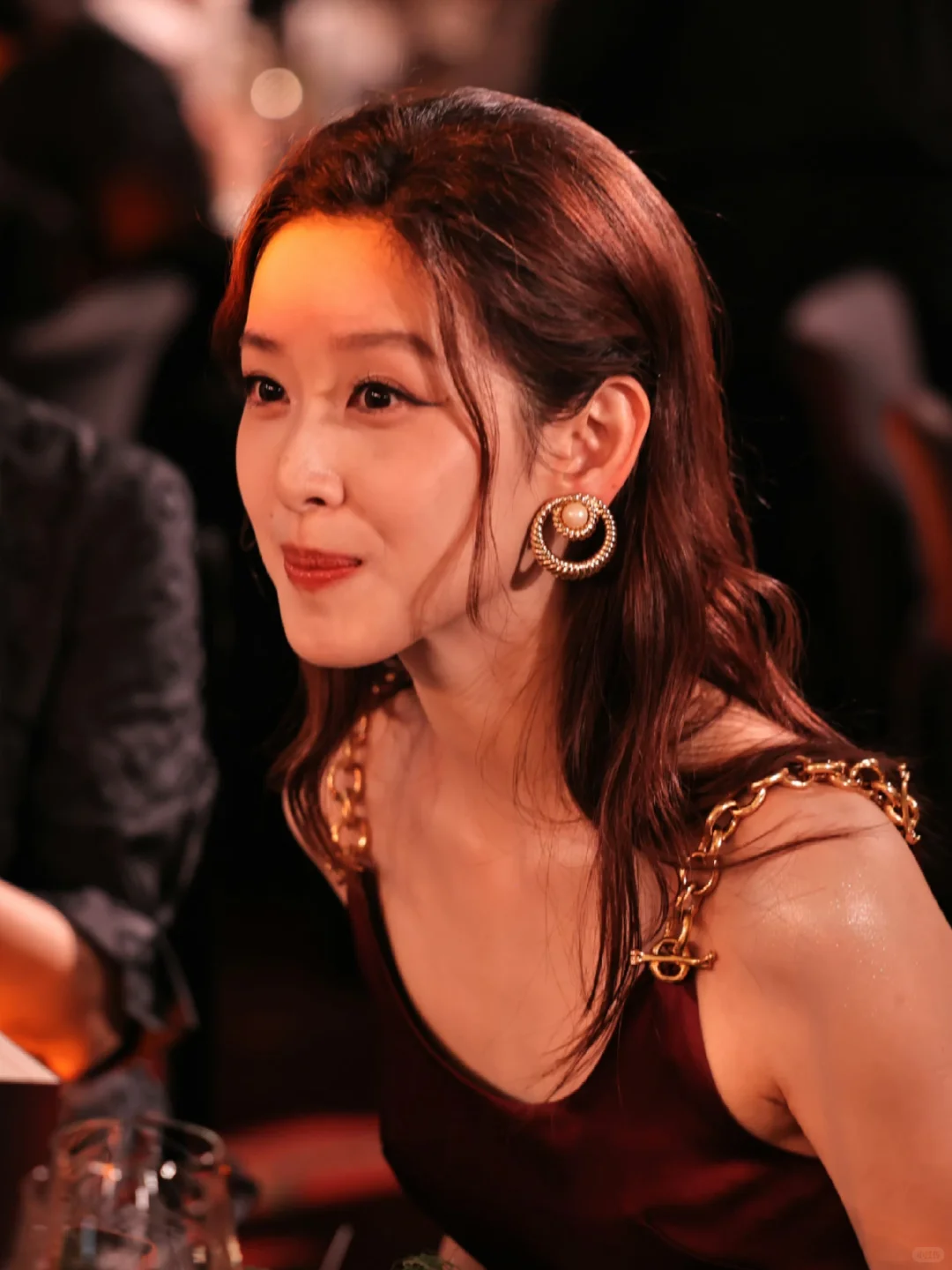 美貌堪比女明星？