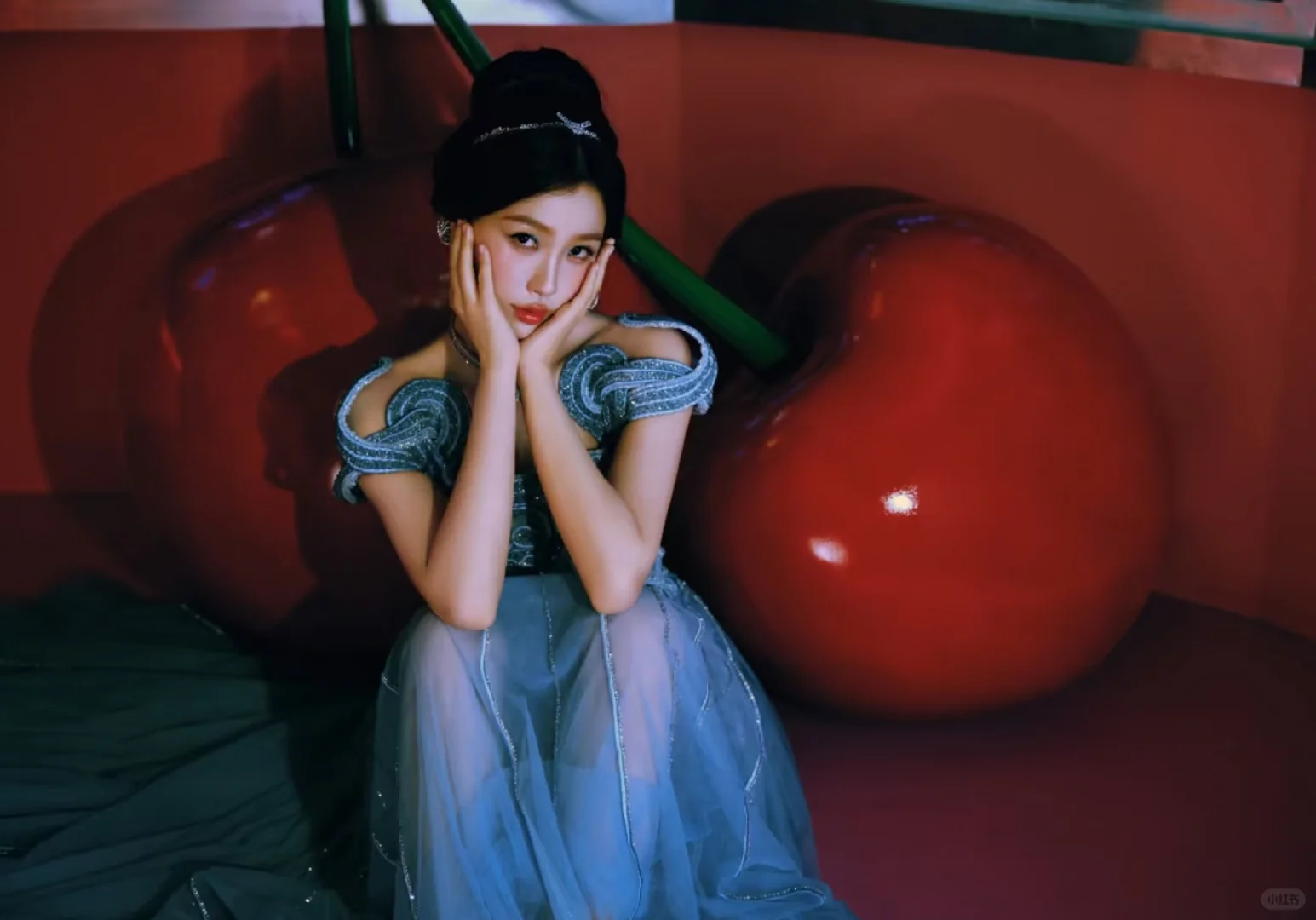 她的美，是不可方物的绝色！