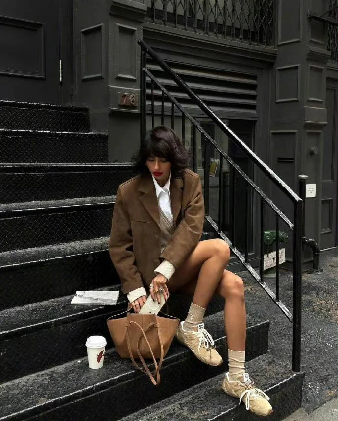 纽约时尚博主Venetia Alia的时髦日常