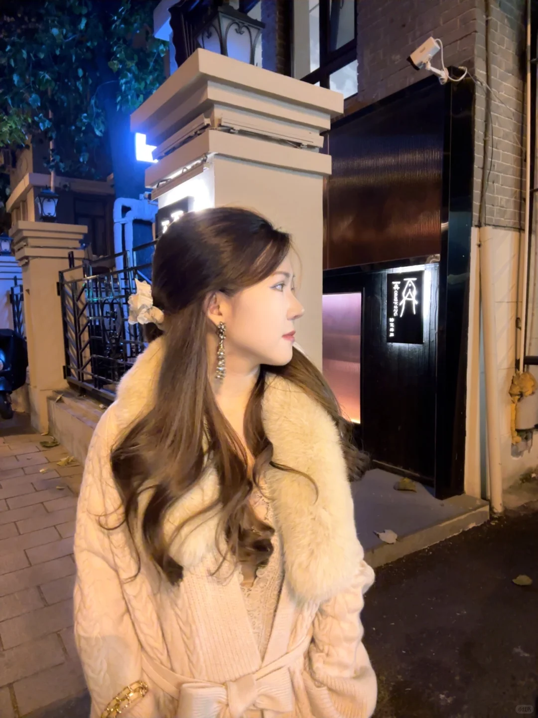 女人就像一株植物，得种在合适的土壤里。