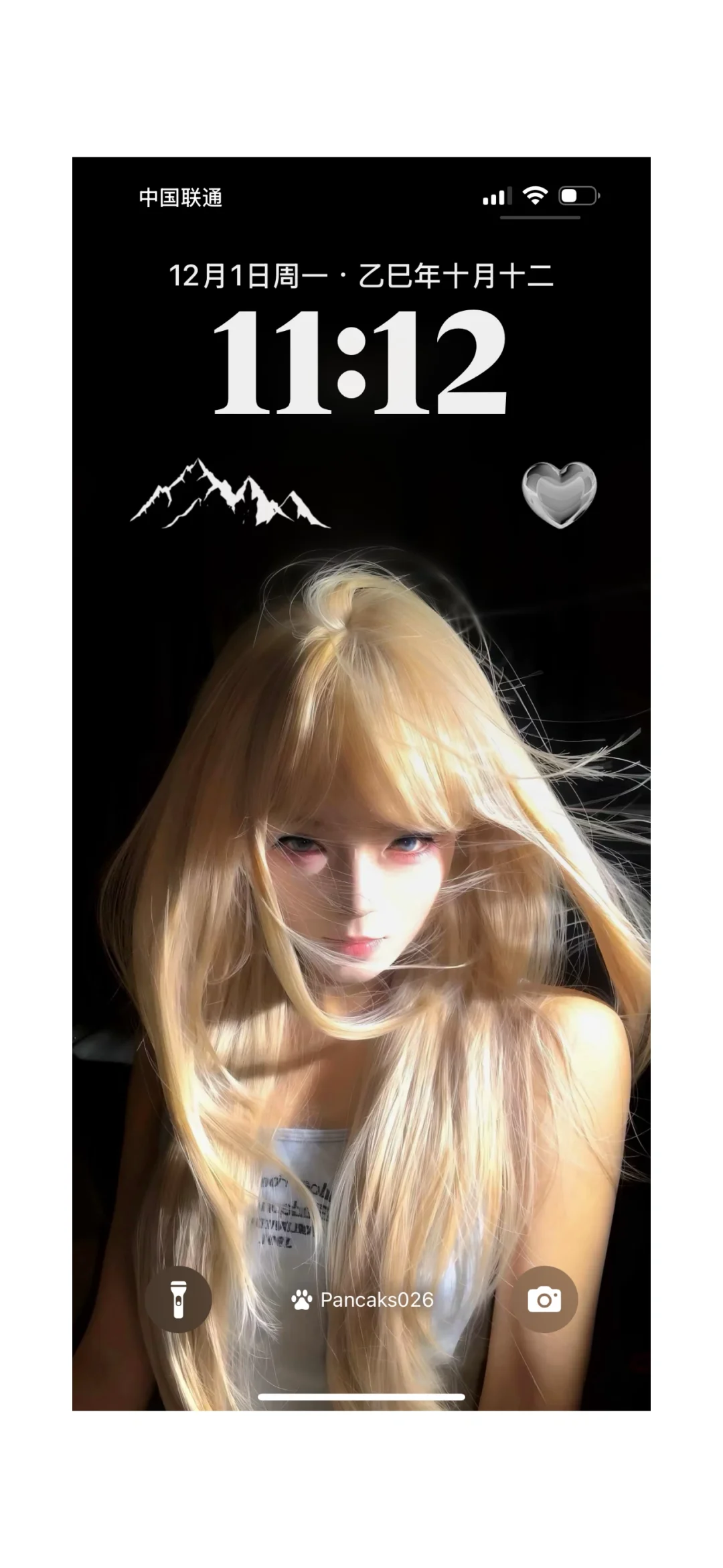 好喜欢我的新壁纸啊！