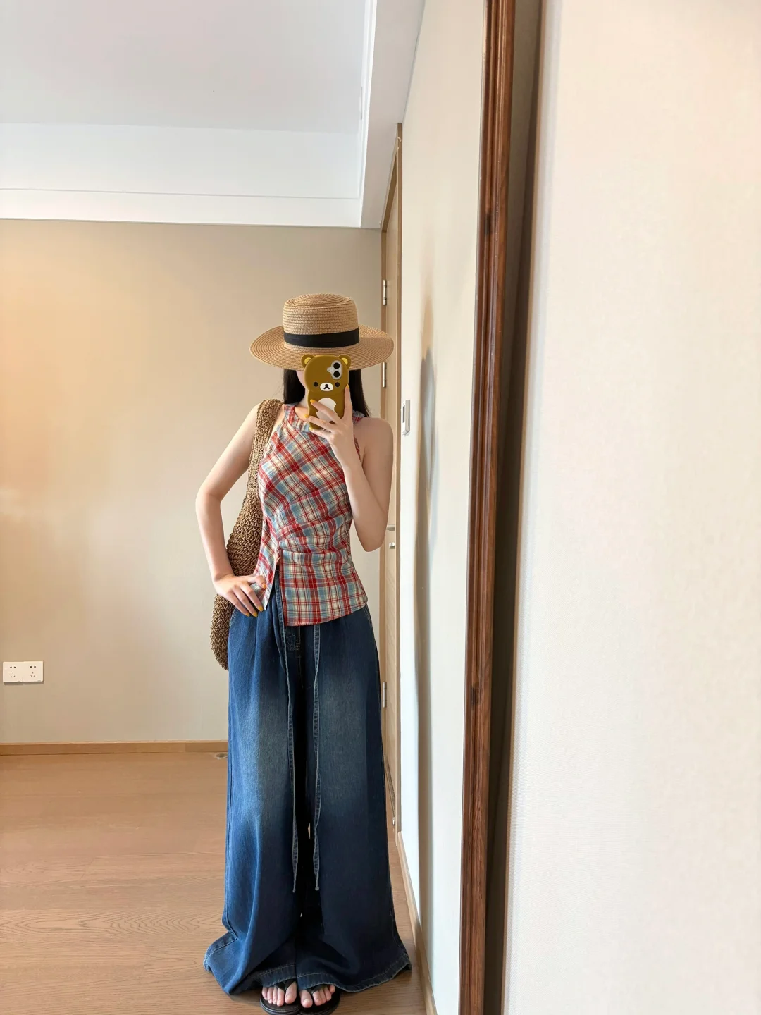 复古女郎🪐𝜗𝜚·˖⸝⸝⸝⸝ ˚｡