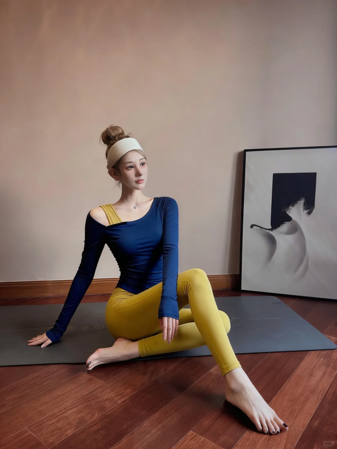 这套宝蓝露肩瑜伽服太戳我！