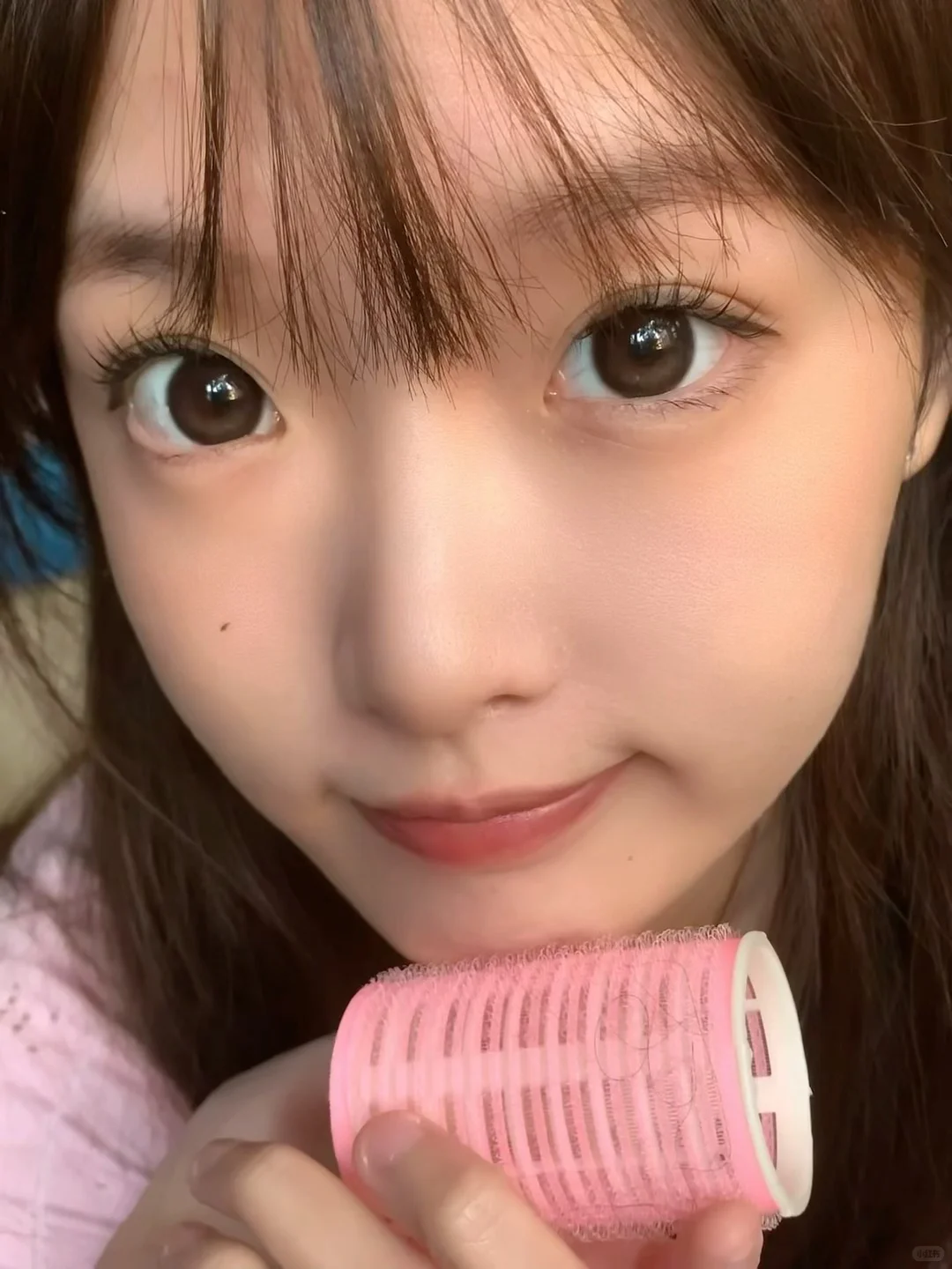 女大清纯感拉满！没有比这更自然的棕瞳了