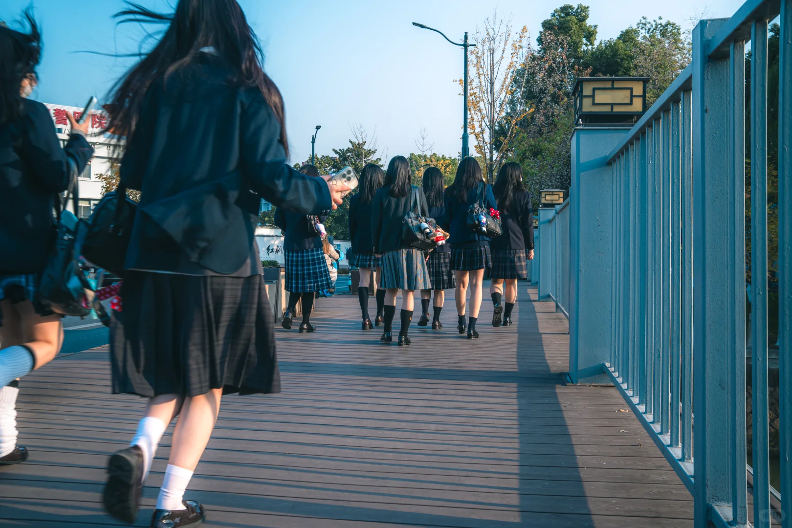 “青春在阳光下跃动！”JK氛围感日系群像