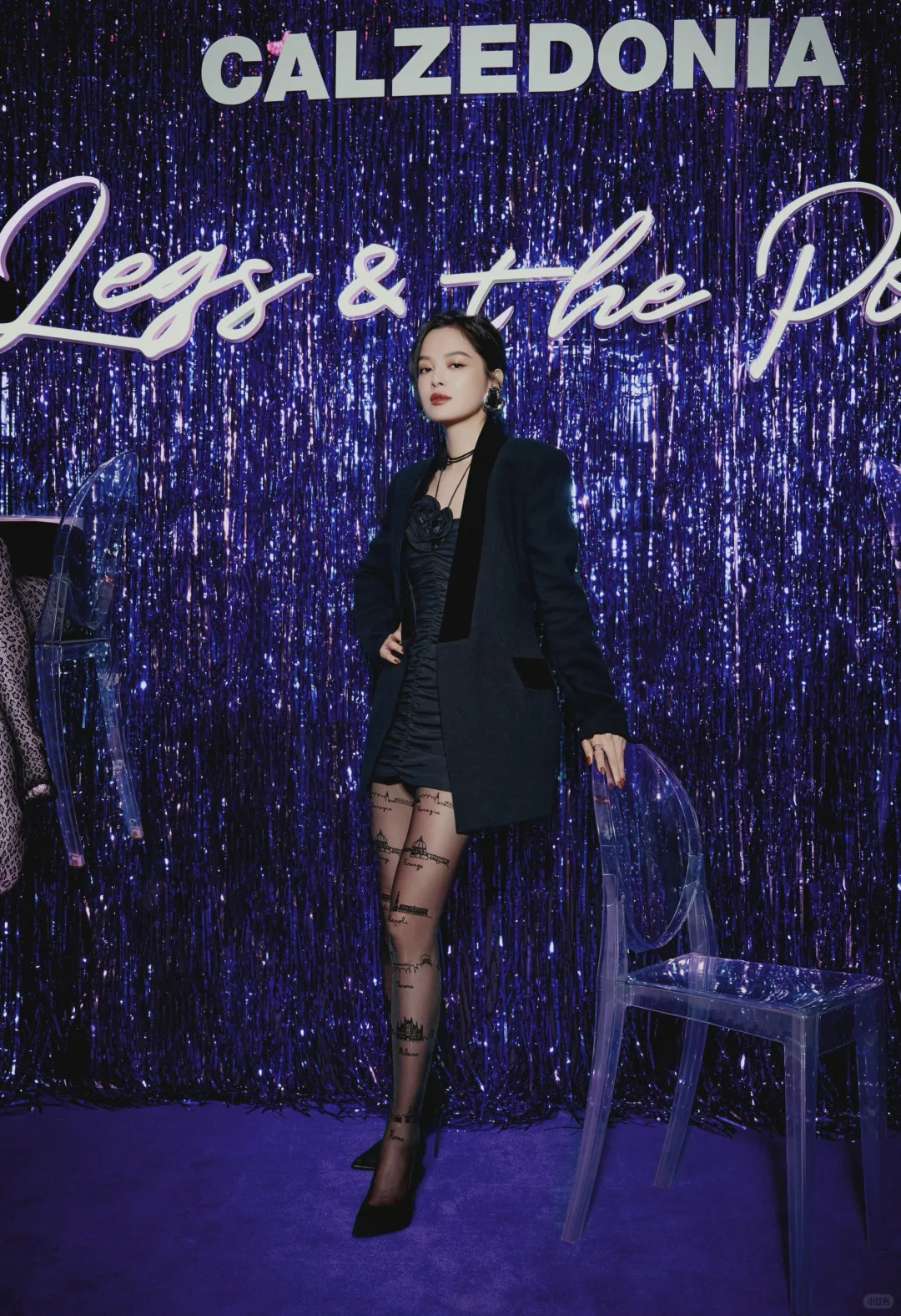 辛芷蕾的丝袜代言是？