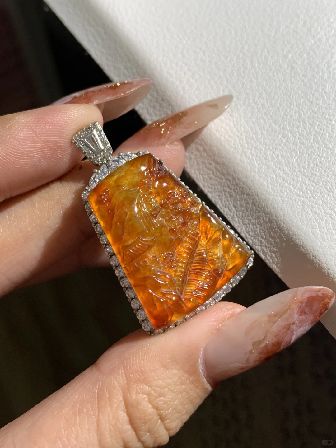 9.8🐙翡翠焦糖黄山水牌