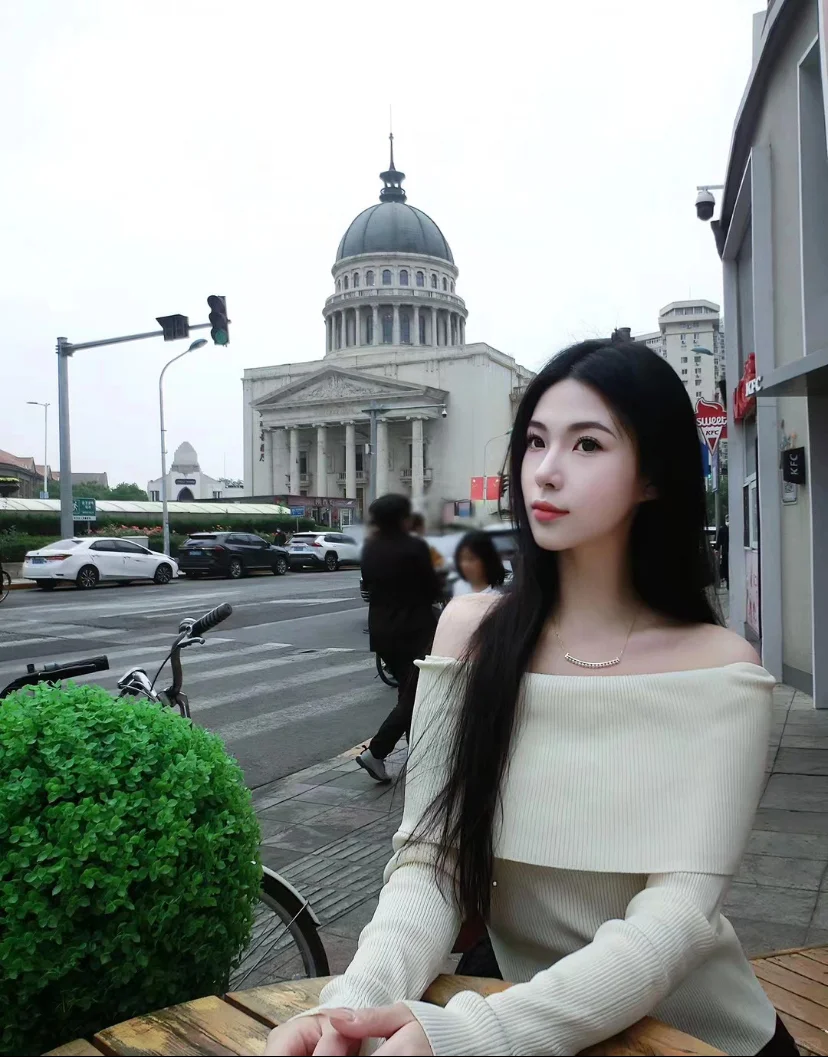 山东绝美舞蹈生，无数人去教室偷看她，美炸