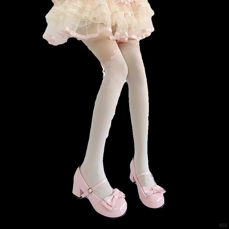 🌟🌟奶白丝袜也太甜了吧🌟🌟