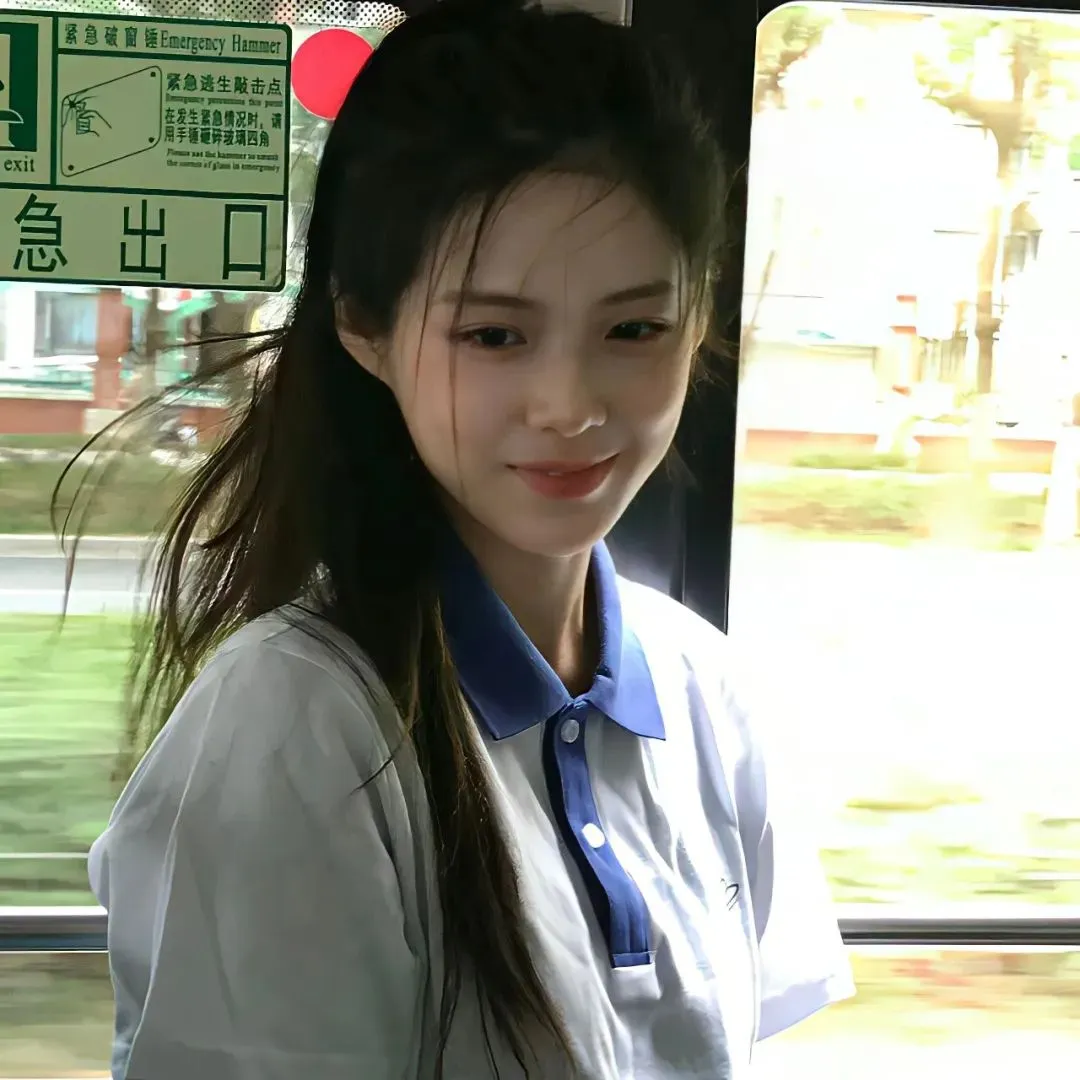 WeChat/青春校服女头
