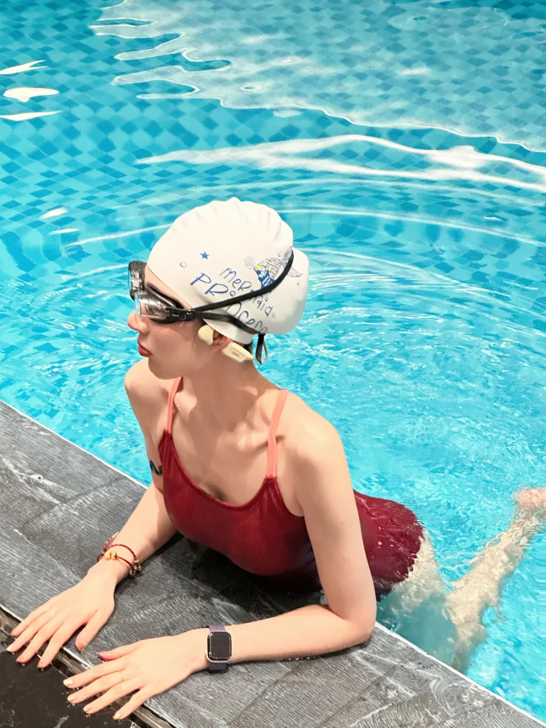 🎀 红色绑带泳衣很一般么……