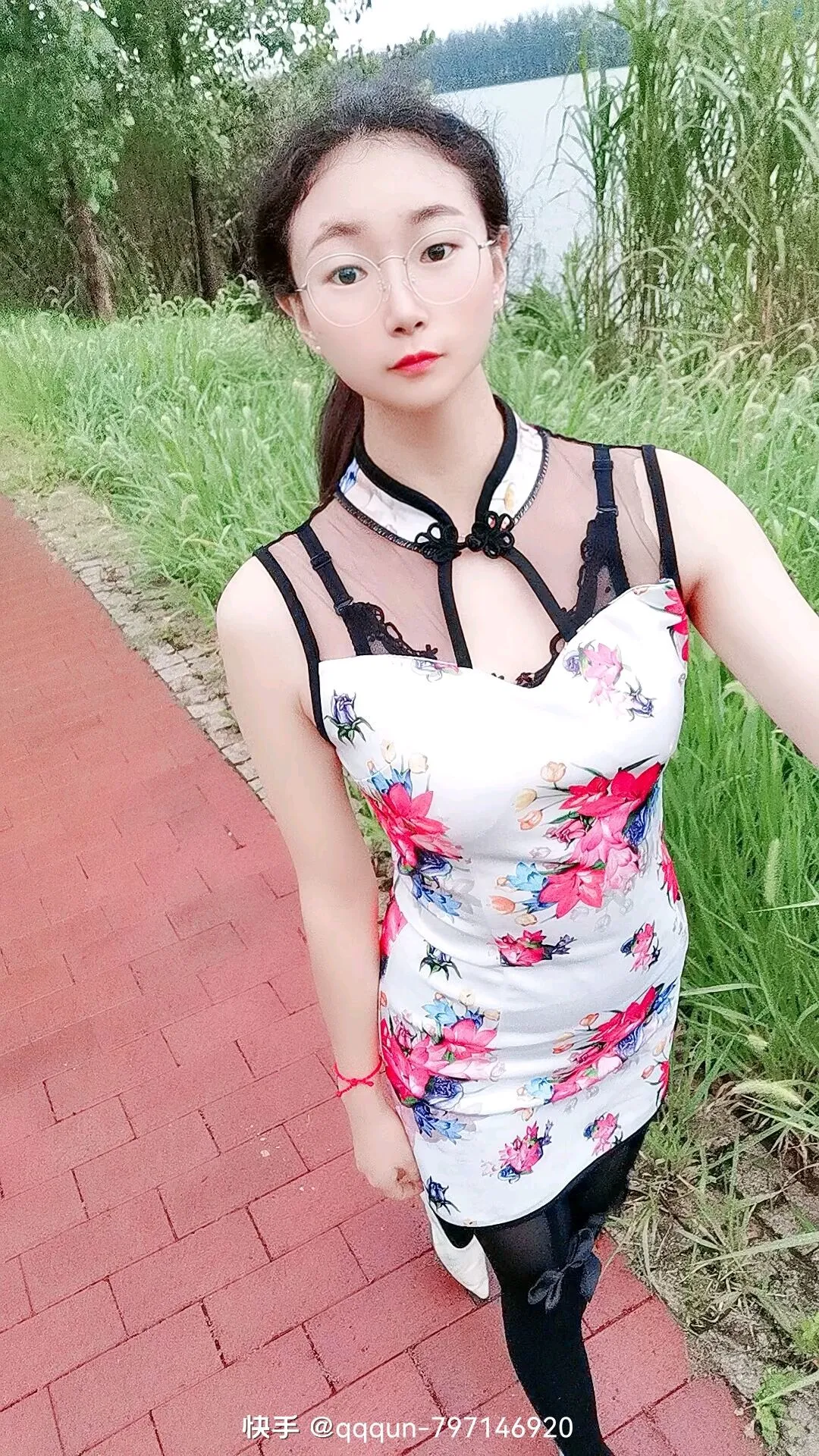 来，一起穿旗袍！🍃