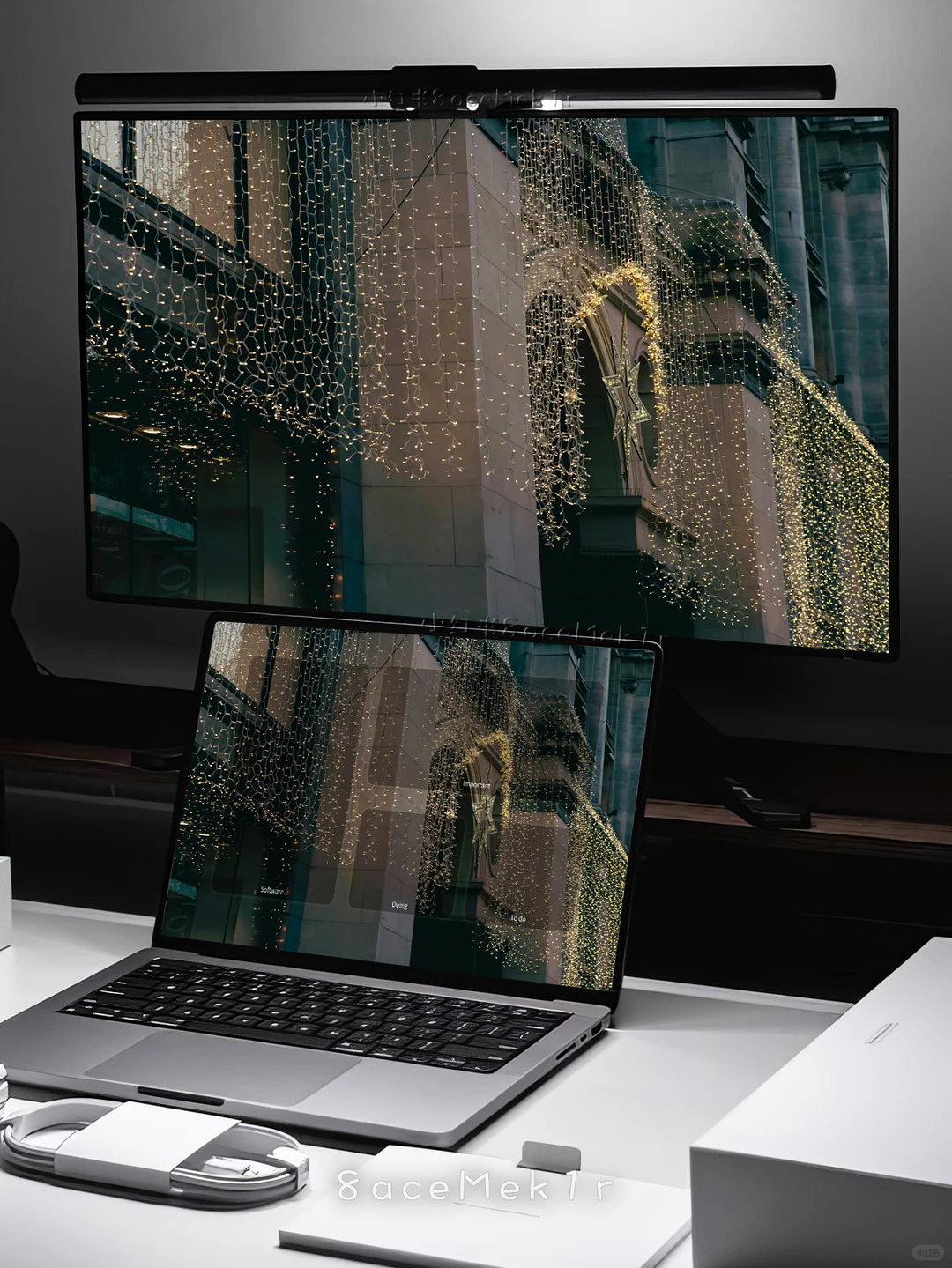 于城市一隅，赴一场星河之约.电脑壁纸