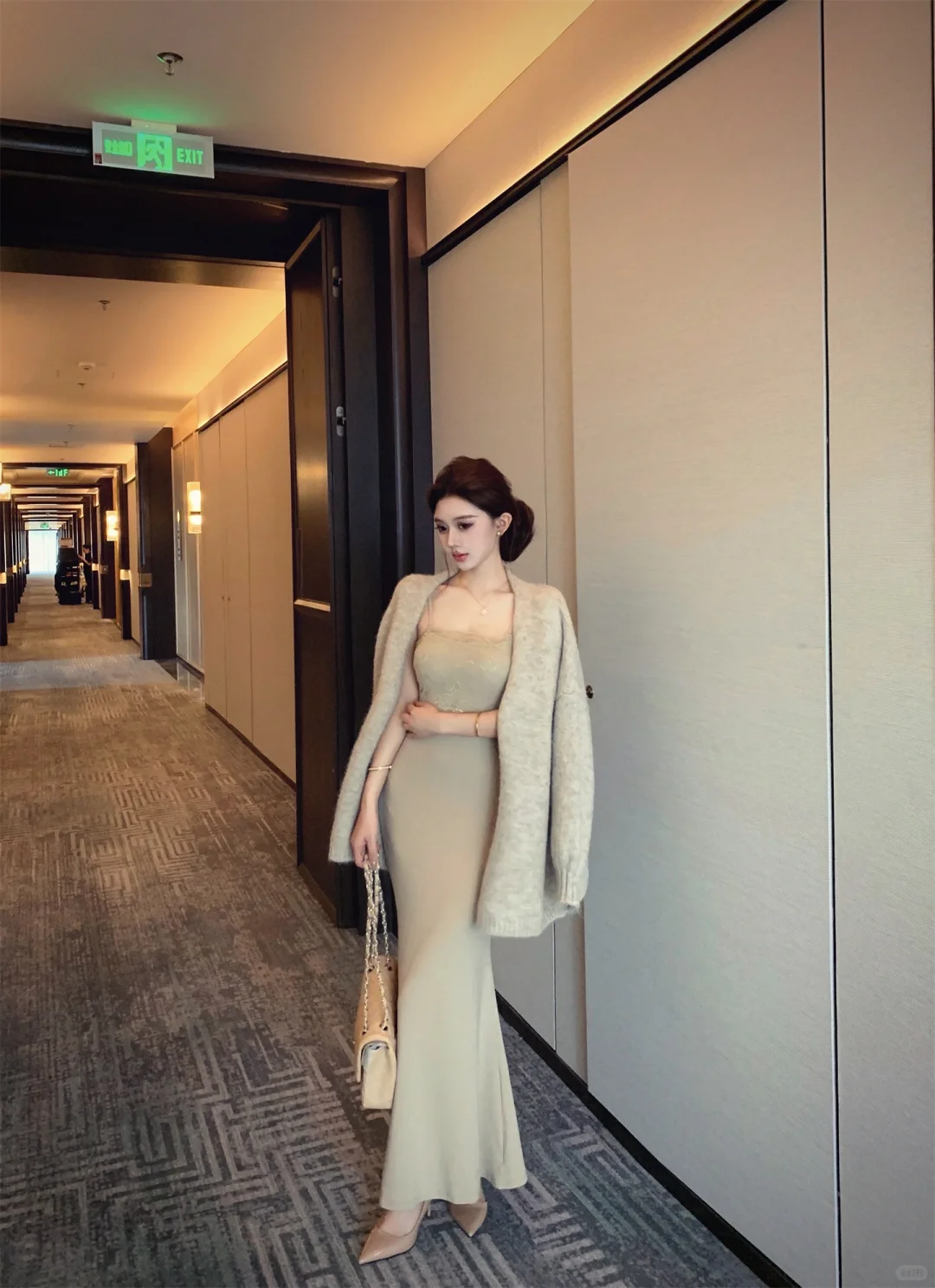 气质女人 端庄大体