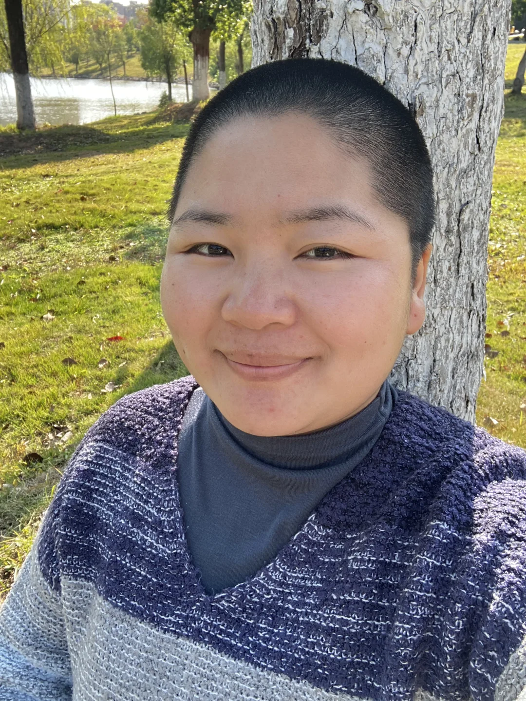 我是寸头女生，就长这样！