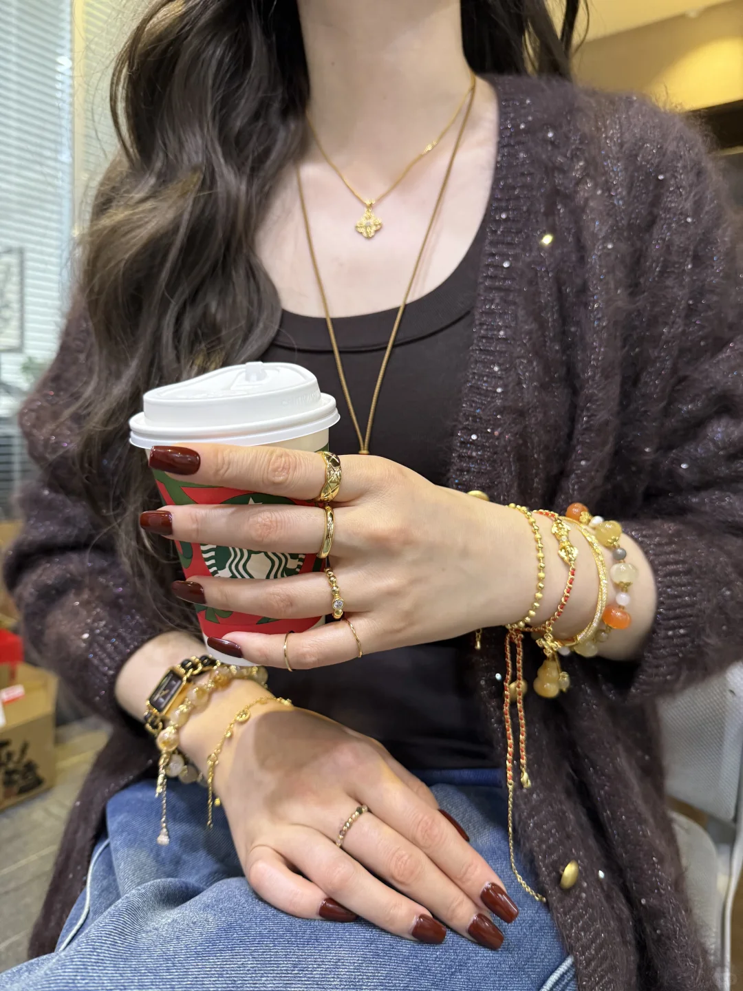 女老板说我太显眼了，这可怎么办？