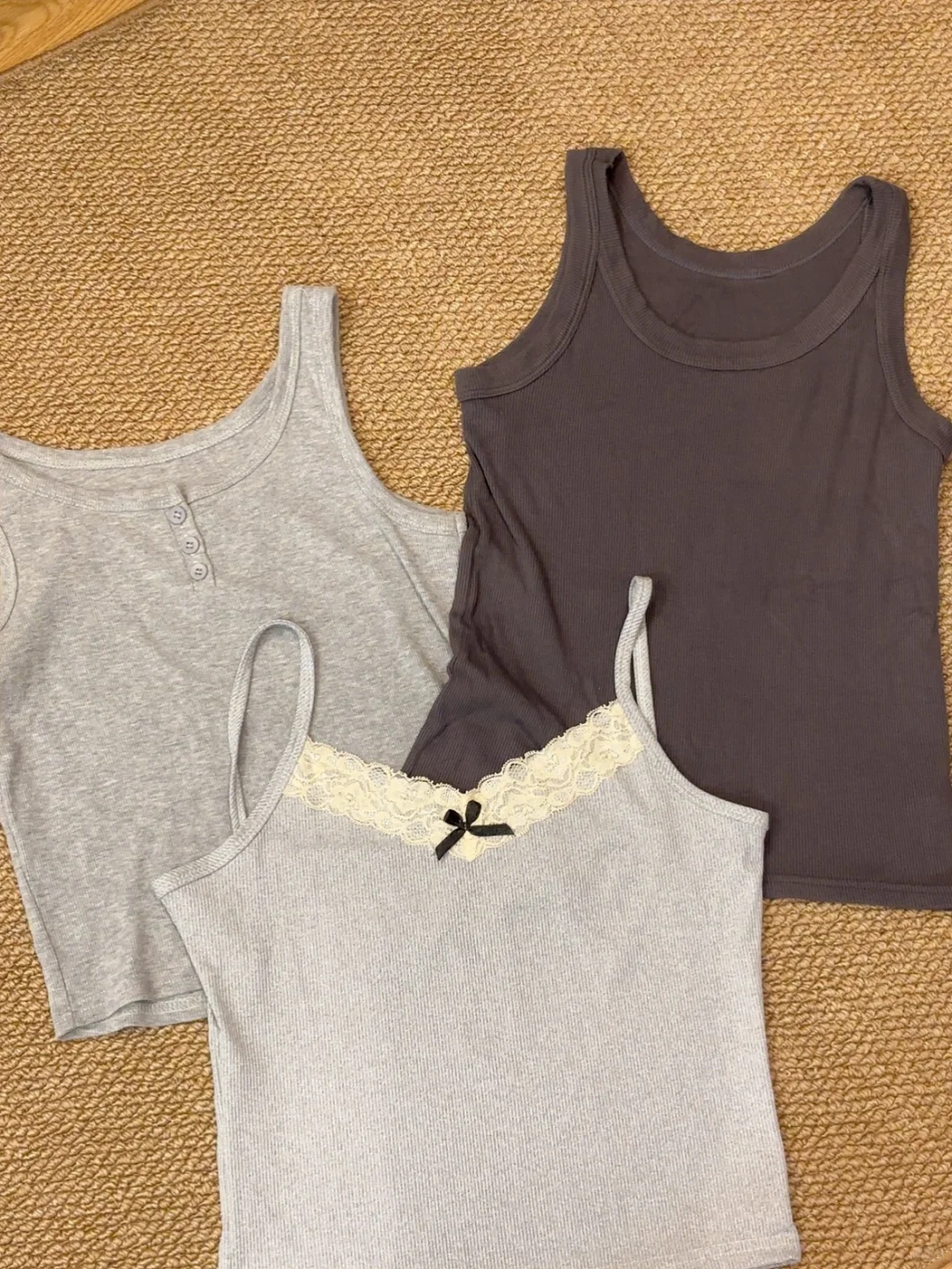 贴身衣物｜分享一些夏日基础款小吊带