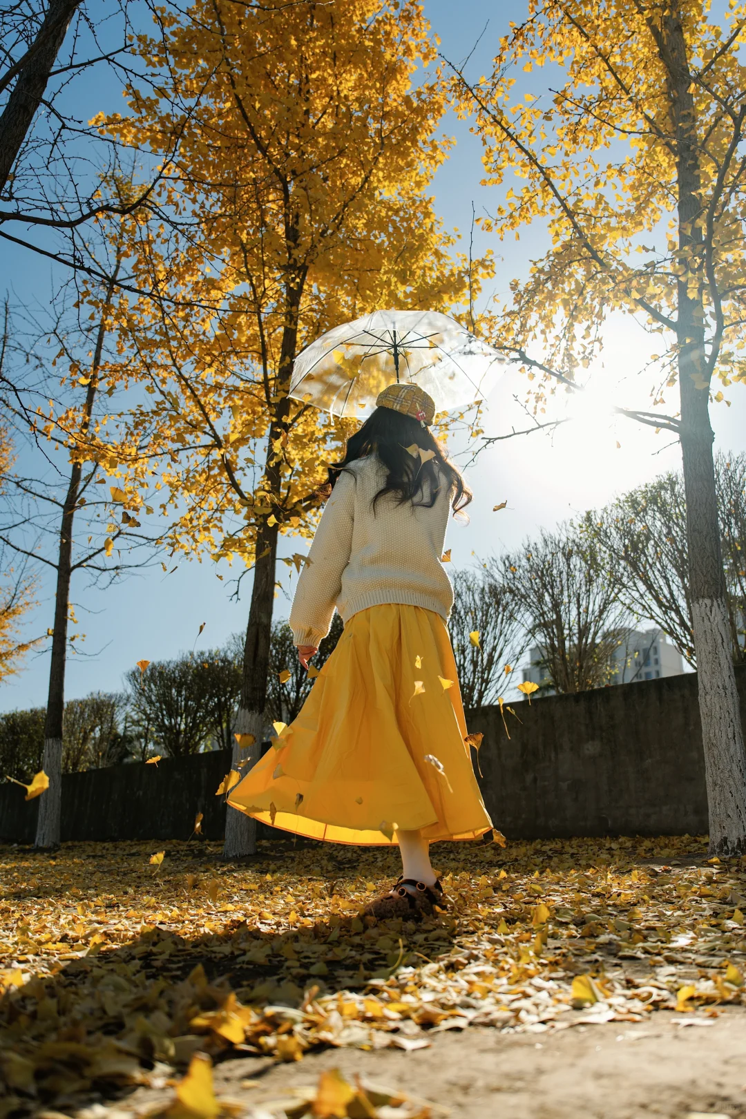 高个子微胖女生户外模特的一天！！！