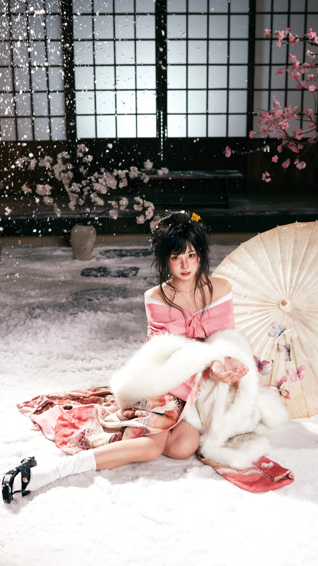 雪女||唯独心脏是雪花绣的痂 靠近你就融化