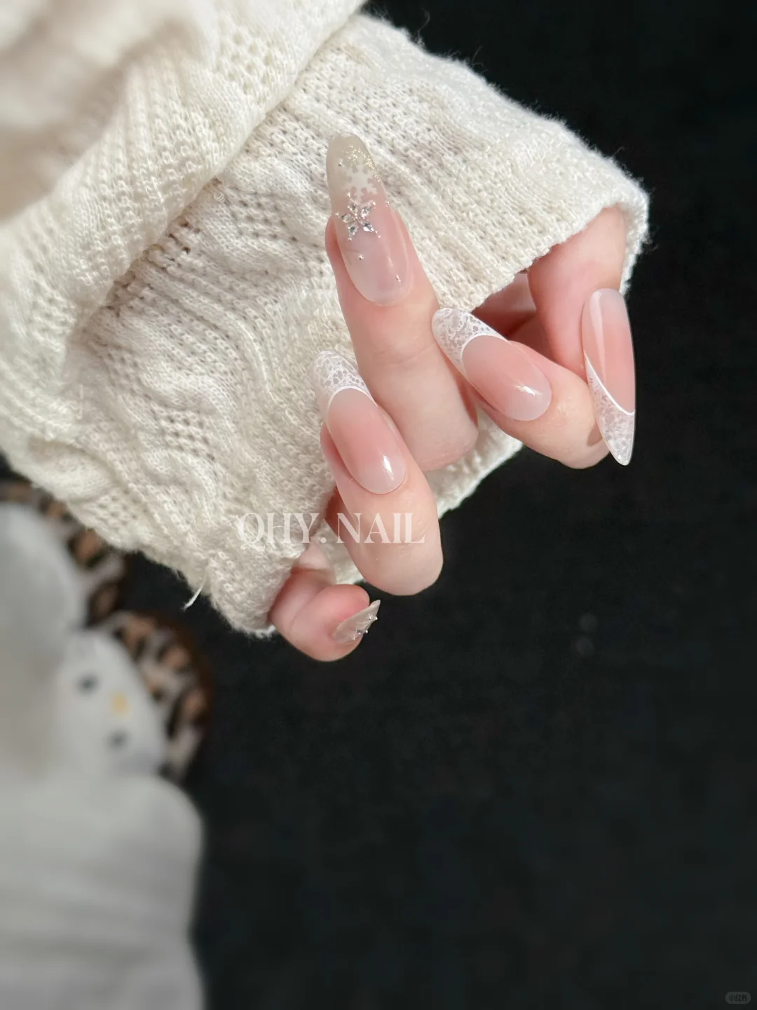 温柔通勤|晕染蕾丝雪花裸粉美甲