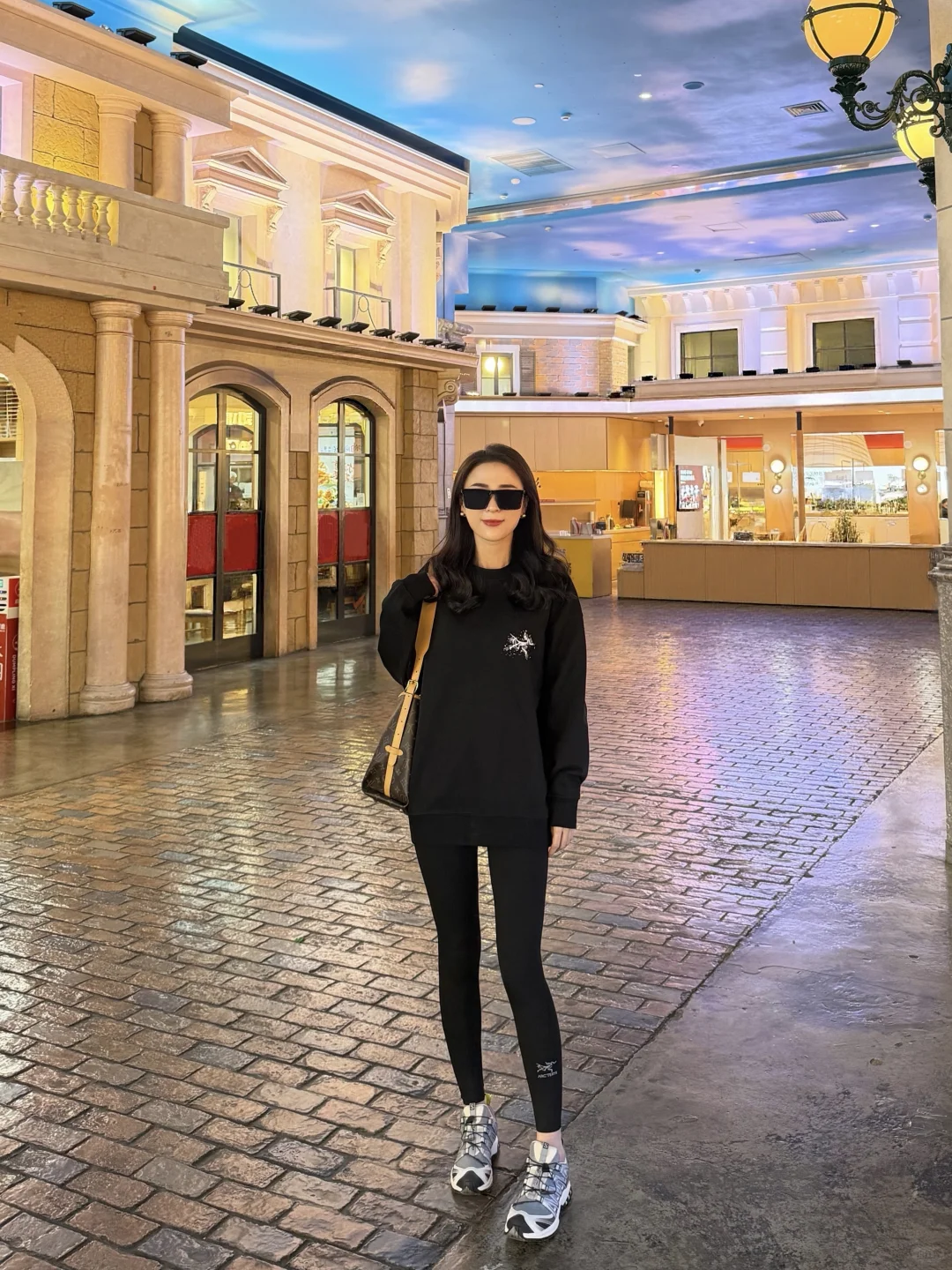 中年少女有三宝 lulu 萨洛蒙 始祖鸟