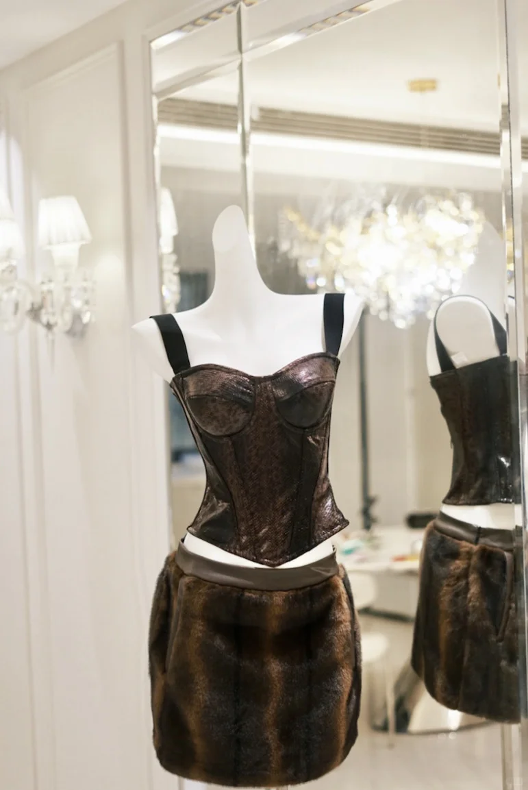 蛇纹胸衣=性感作弊神器🤎腰臀比封神