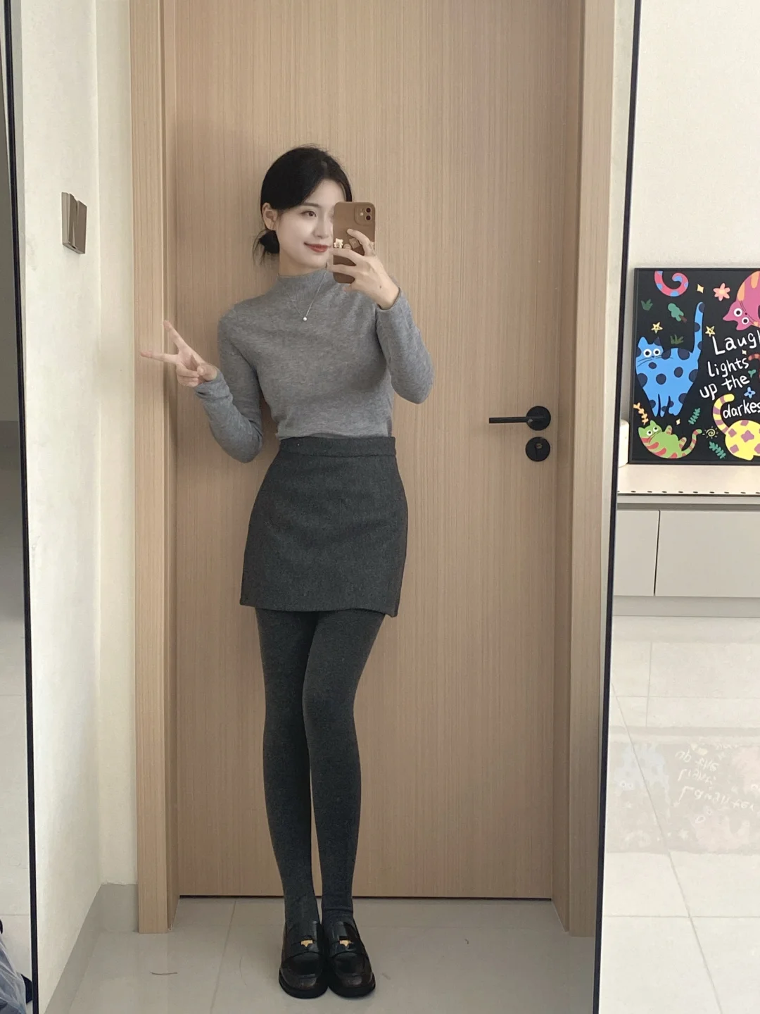 入冬深色系穿搭～