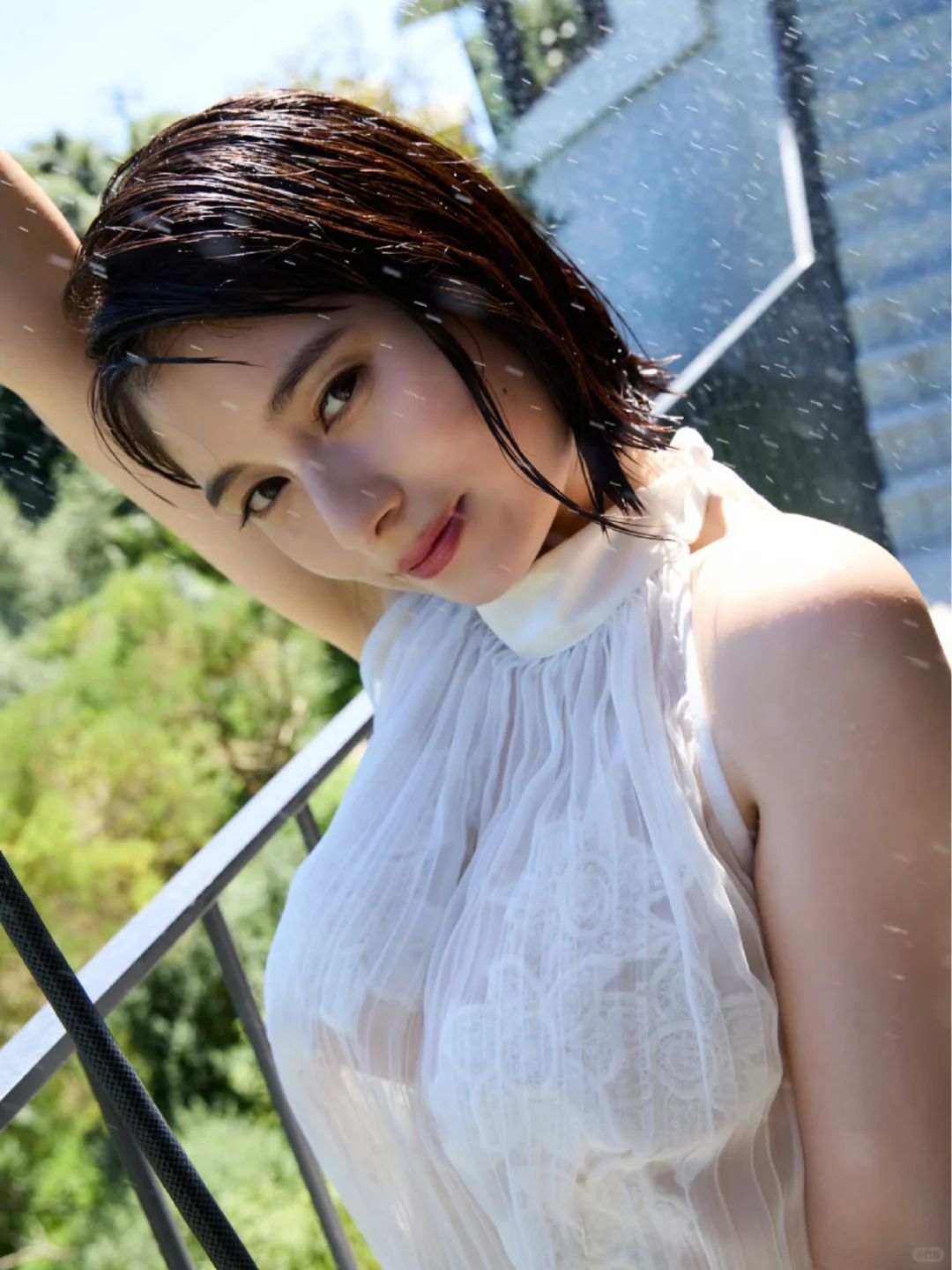 大久保桜子素肌に触れたい