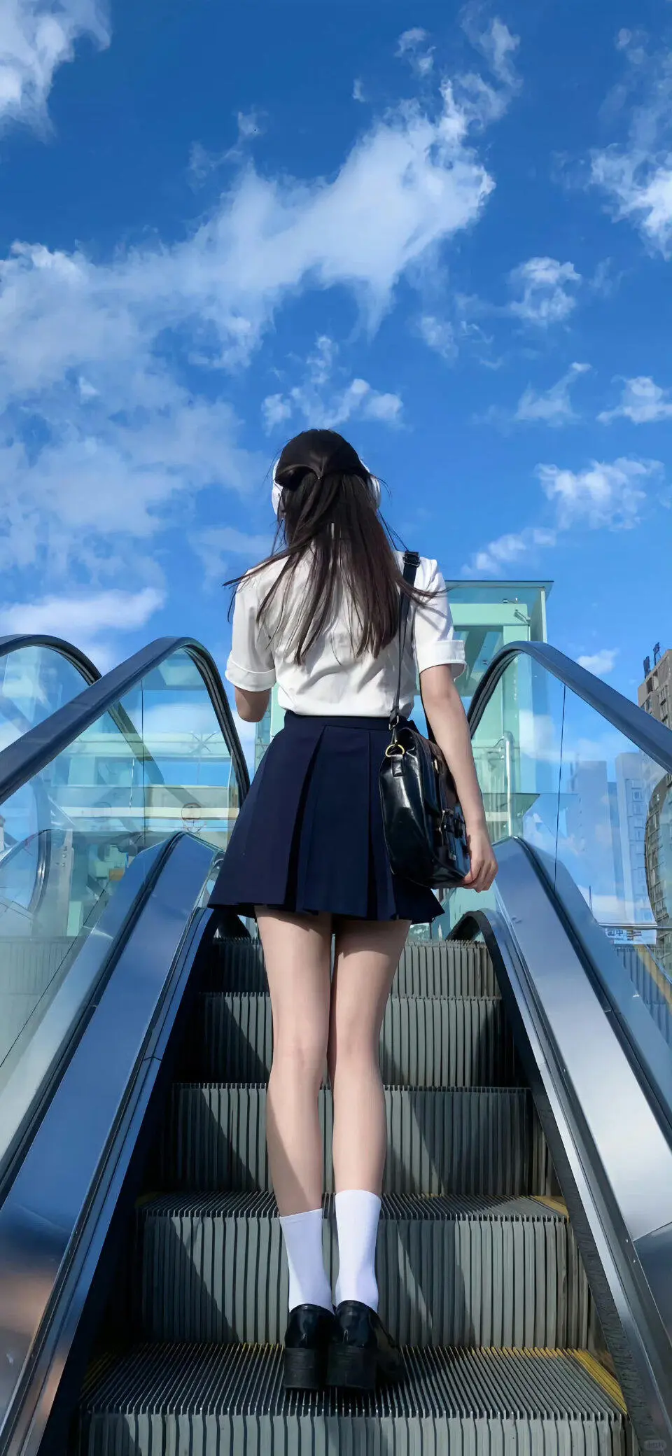 Share|氛围感美女壁纸