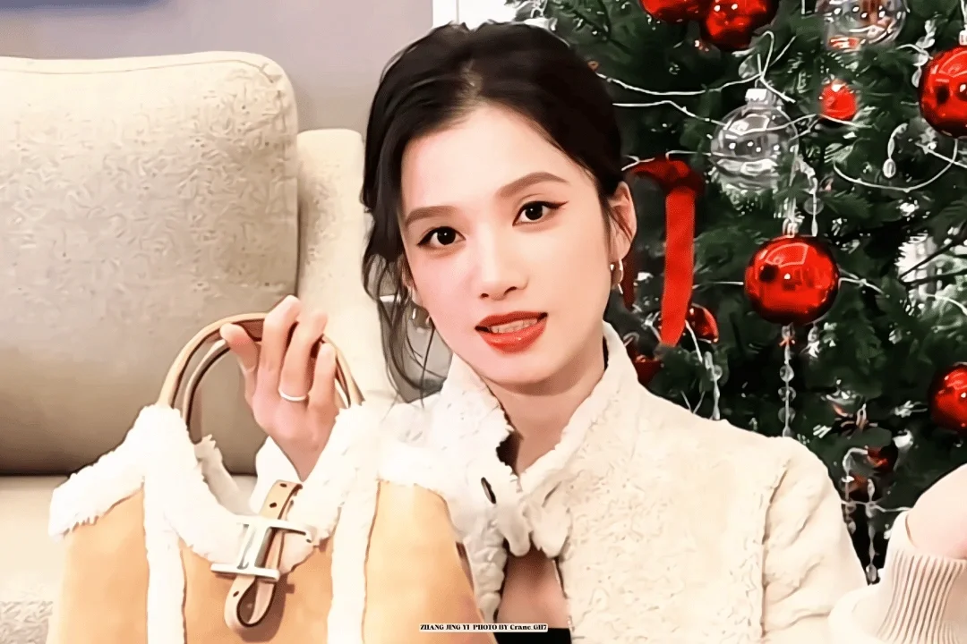 张婧仪*壁纸分享