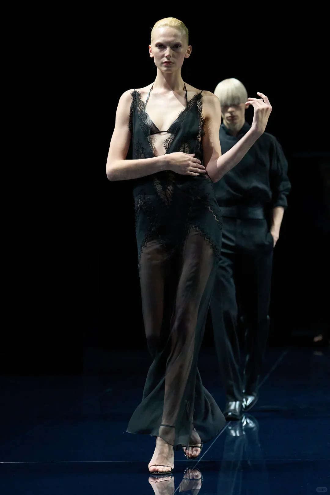 Anya黑蕾丝礼服：买家秀赢了卖家秀🔥